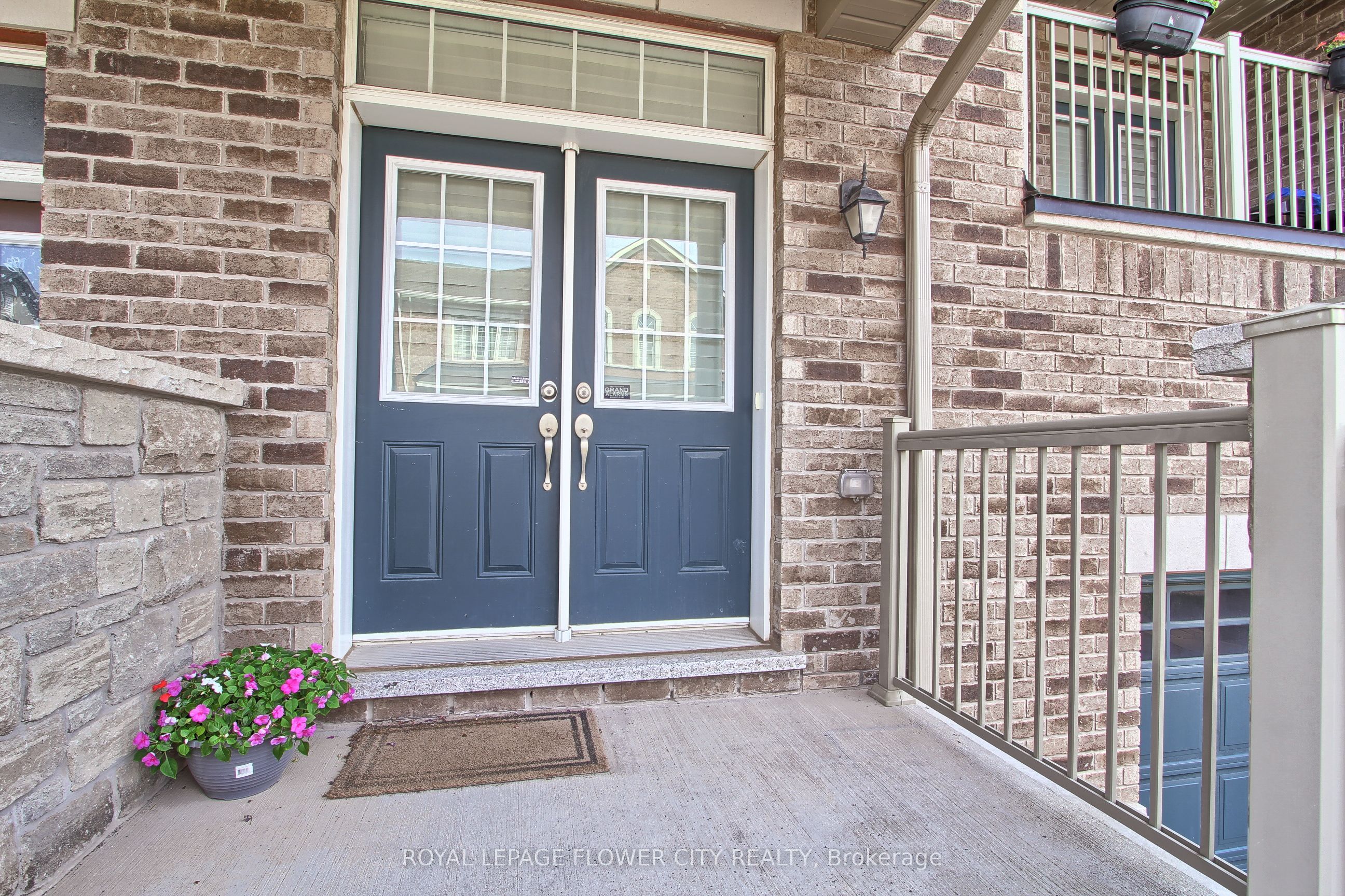 3079 Postridge Drive, Oakville, ON L6H 0S1 photo 5