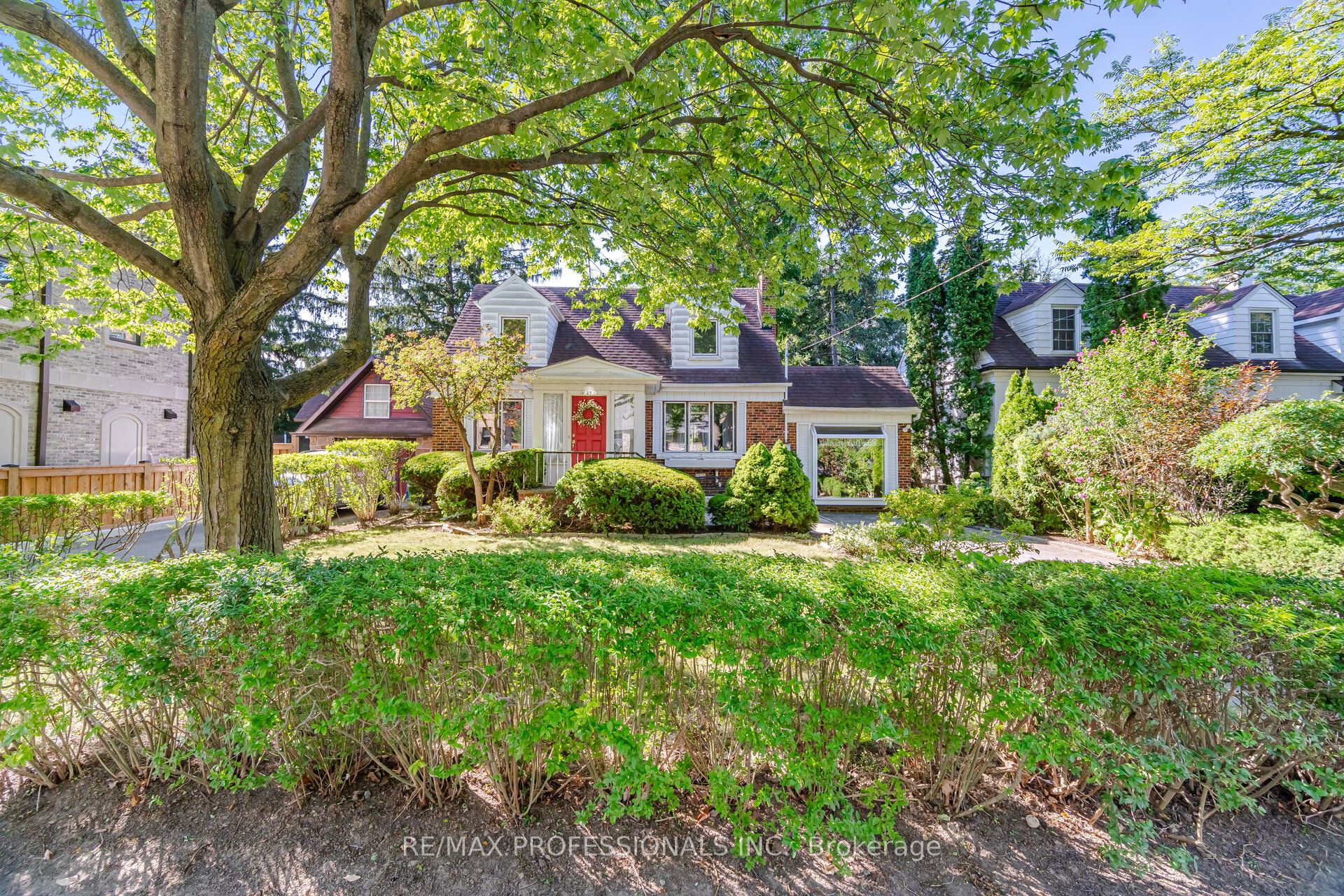 29 Mattice Road, Toronto, ON M9A 1E5 photo 5