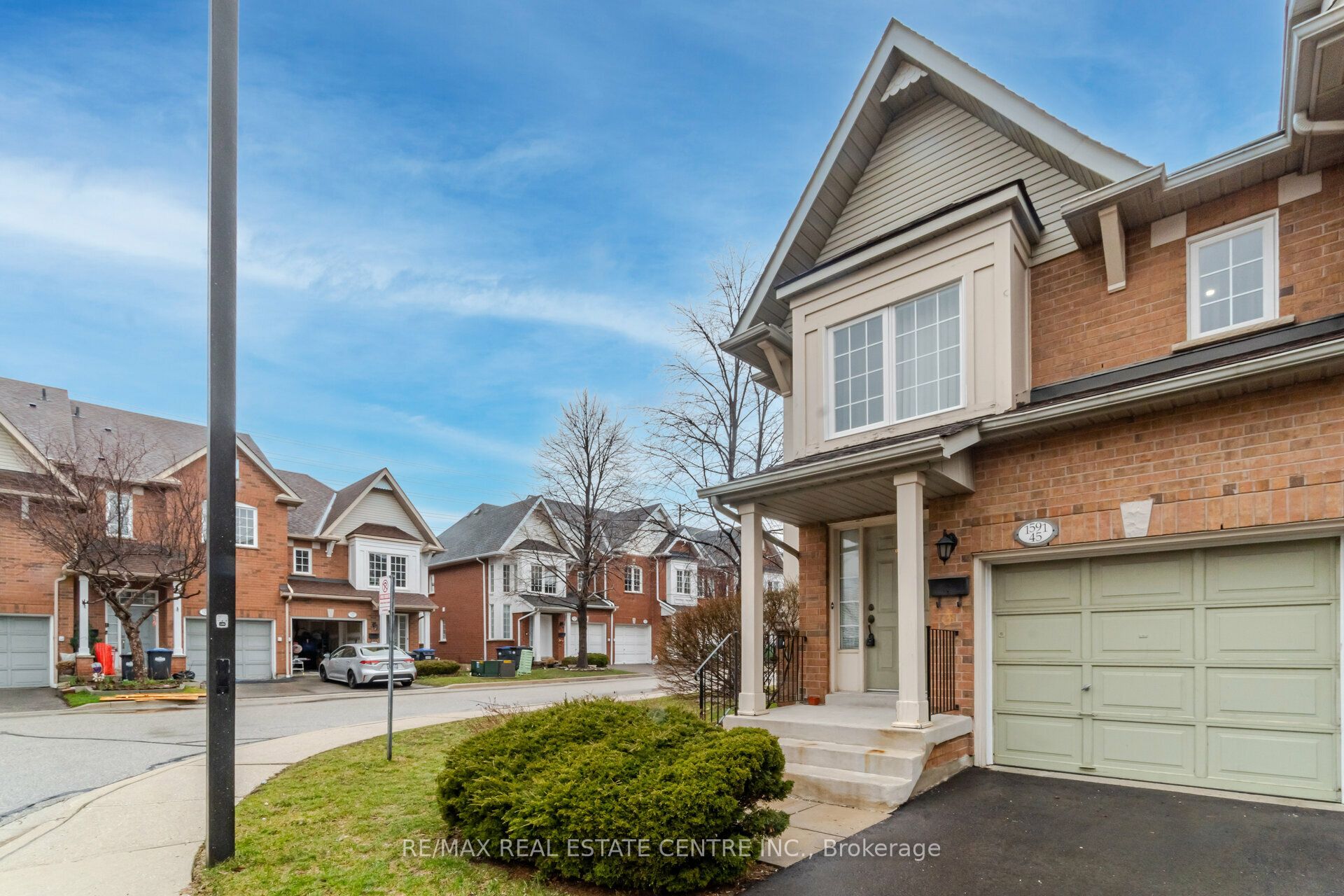1591 South Parade Court 45, Mississauga, ON L5M 6G1 photo 3