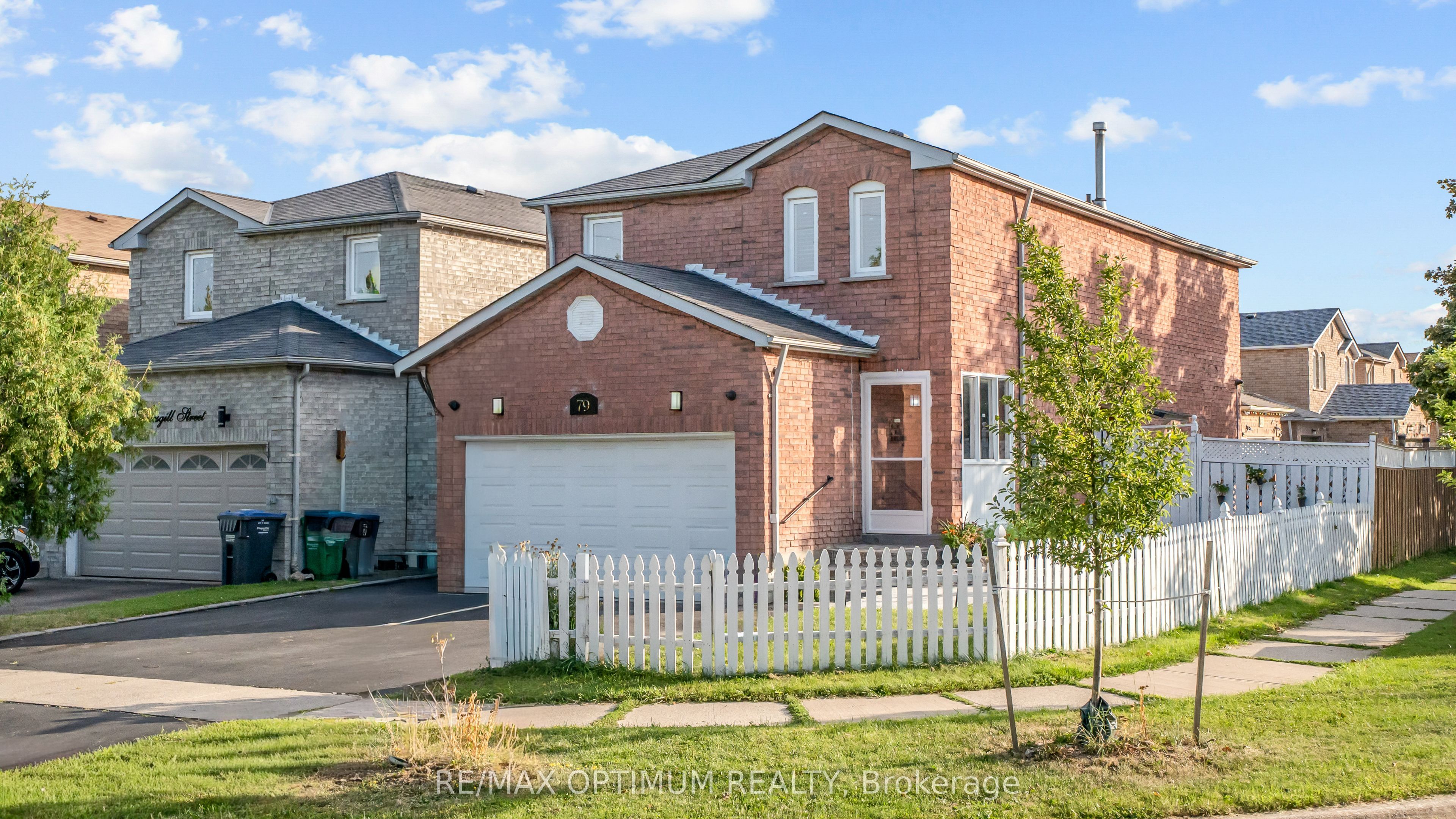 79 Gatesgill Street, Brampton, ON L6X 3T1 photo 2