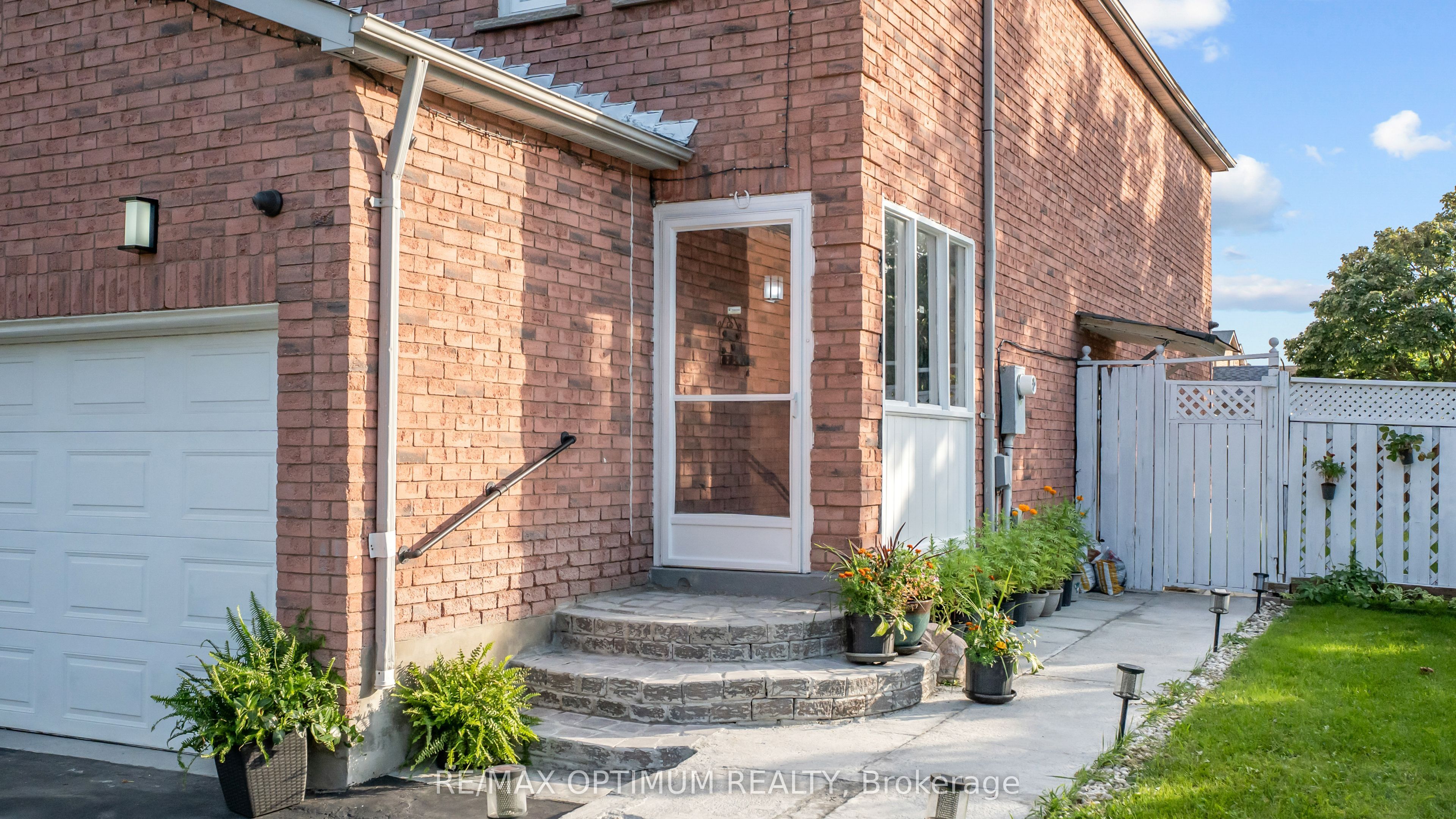 79 Gatesgill Street, Brampton, ON L6X 3T1 photo 3