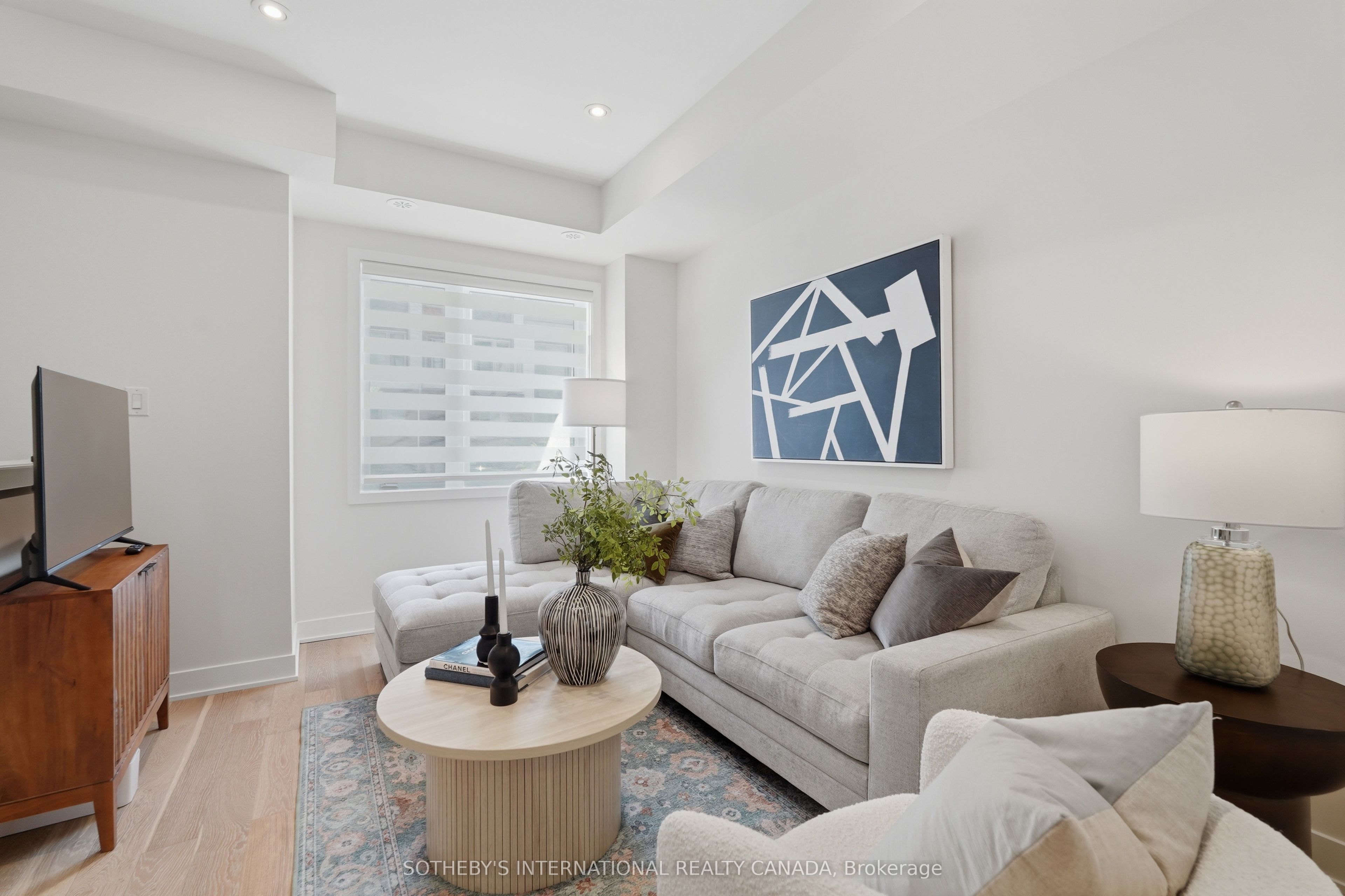 60 William Duncan Road, Toronto, ON M3K 0C5 photo 3