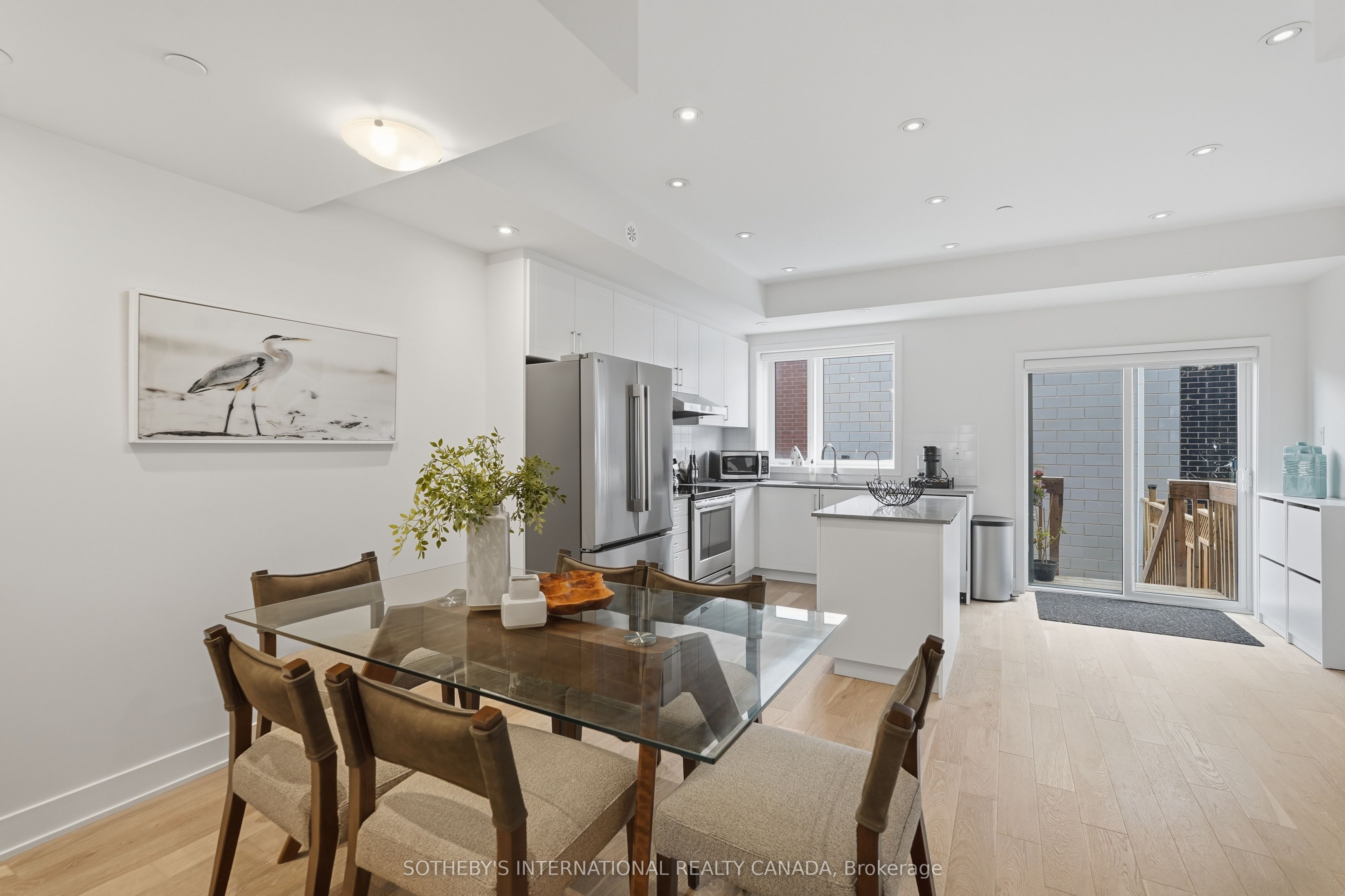 60 William Duncan Road, Toronto, ON M3K 0C5 photo 4