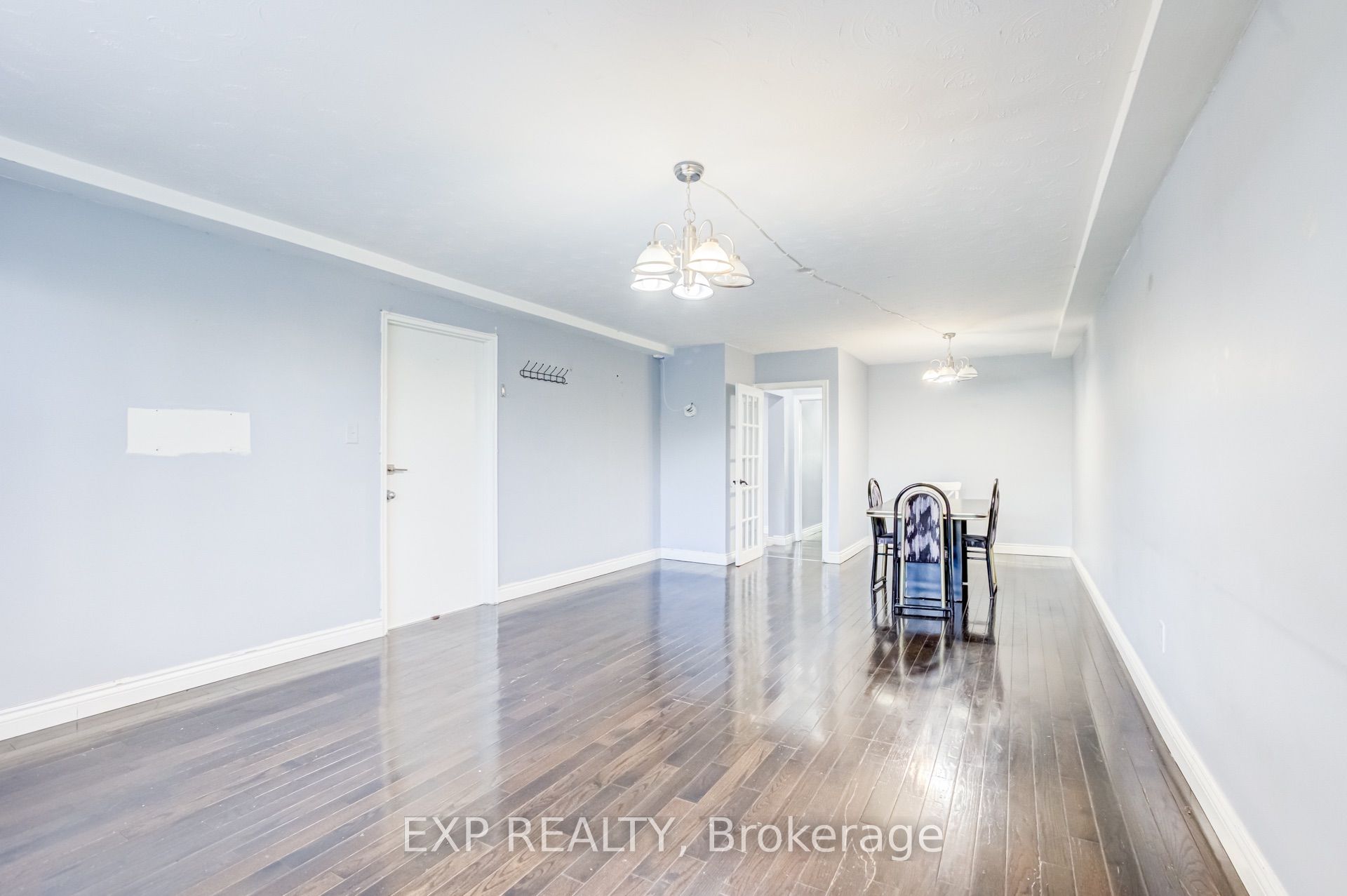 767 Marlee Avenue Lower, Toronto, ON M6B 3J8 photo 2
