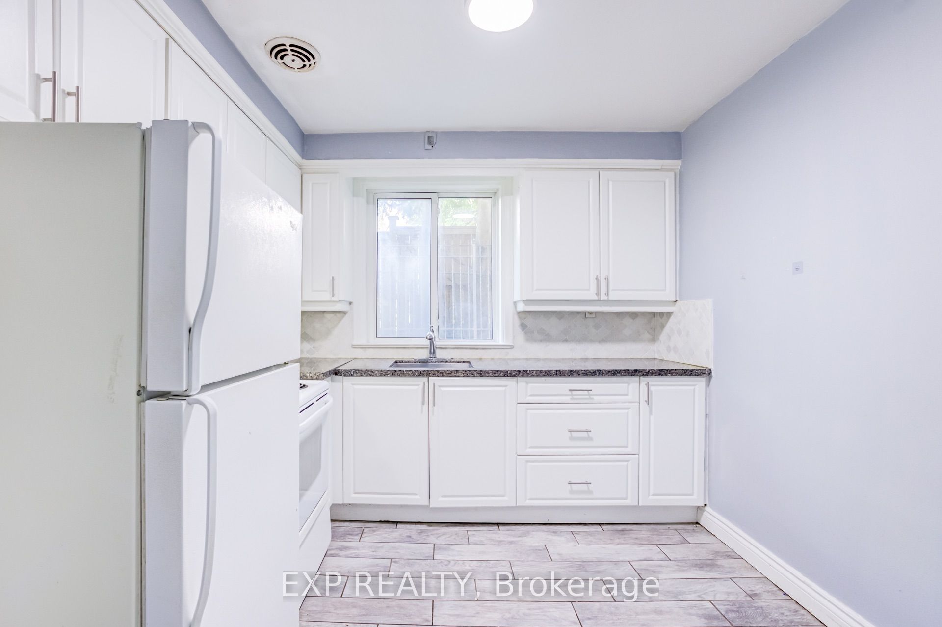 767 Marlee Avenue Lower, Toronto, ON M6B 3J8 photo 4