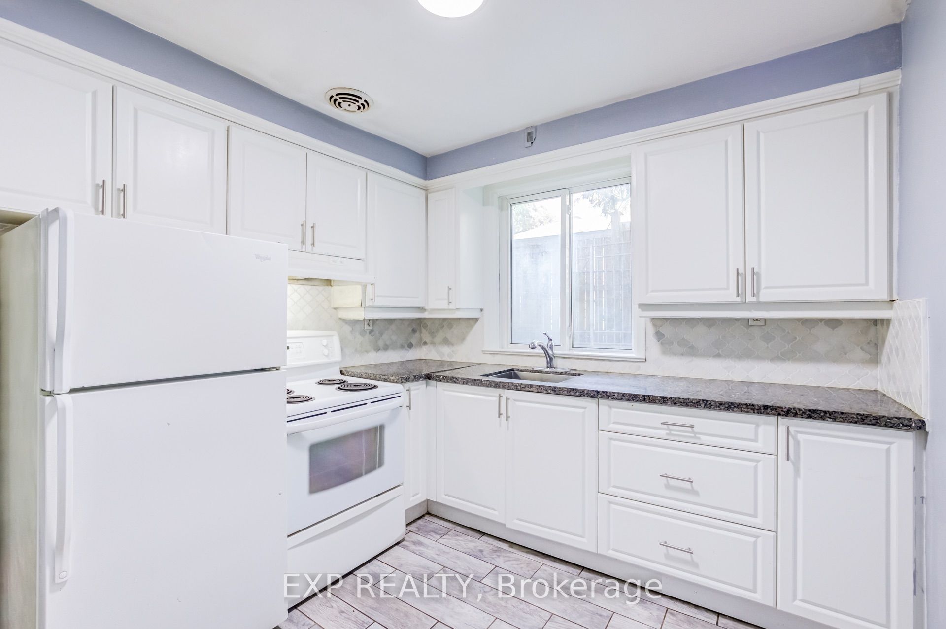 767 Marlee Avenue Lower, Toronto, ON M6B 3J8 photo 5