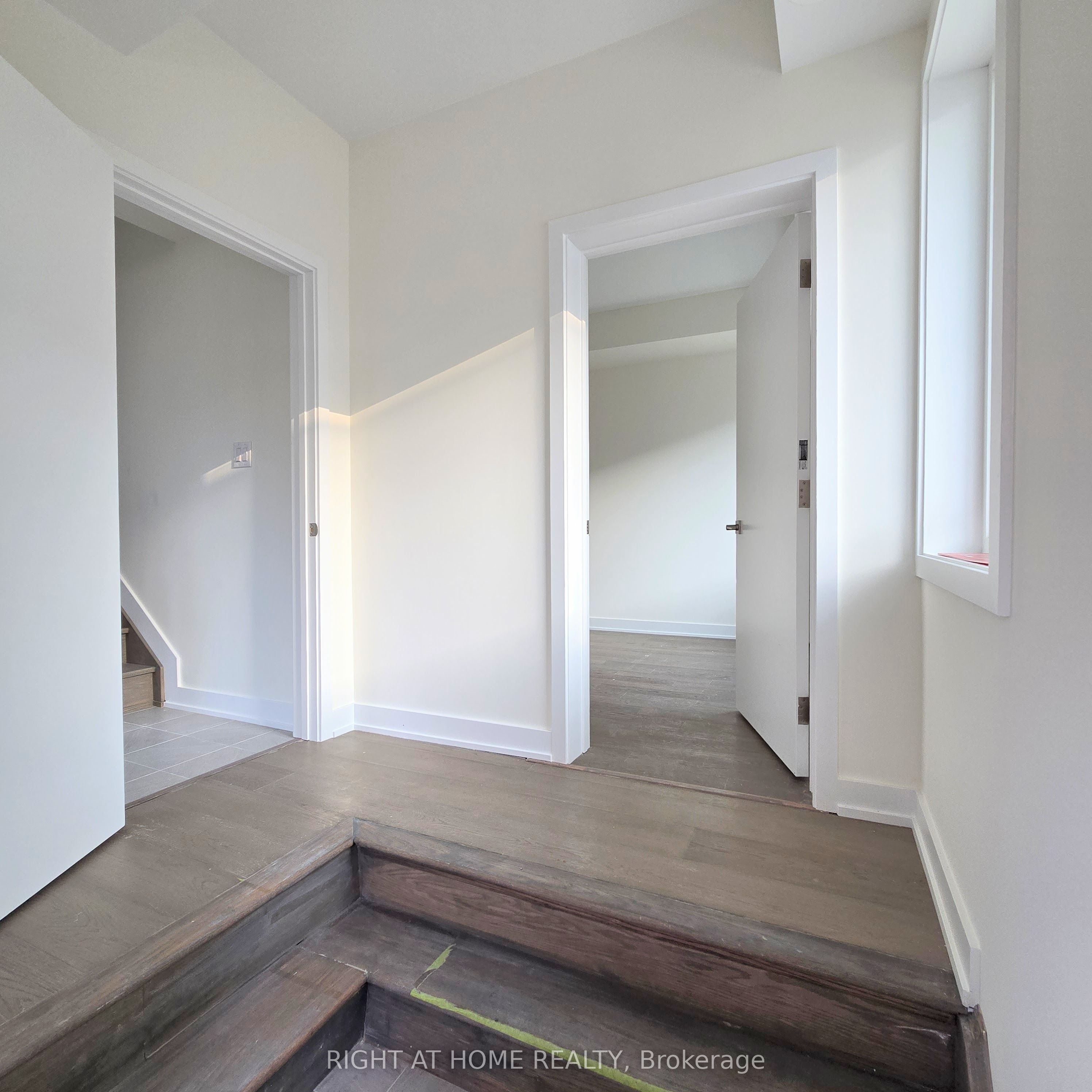 137 Frederick Tisdale Drive #Upper Unit, Toronto, ON M3K 2B8 photo 3