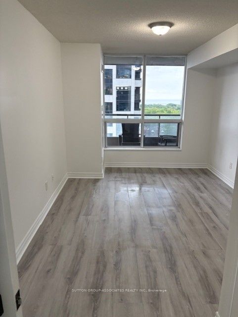 70 High Park Avenue 1406, Toronto, ON M6P 1A1 photo 5
