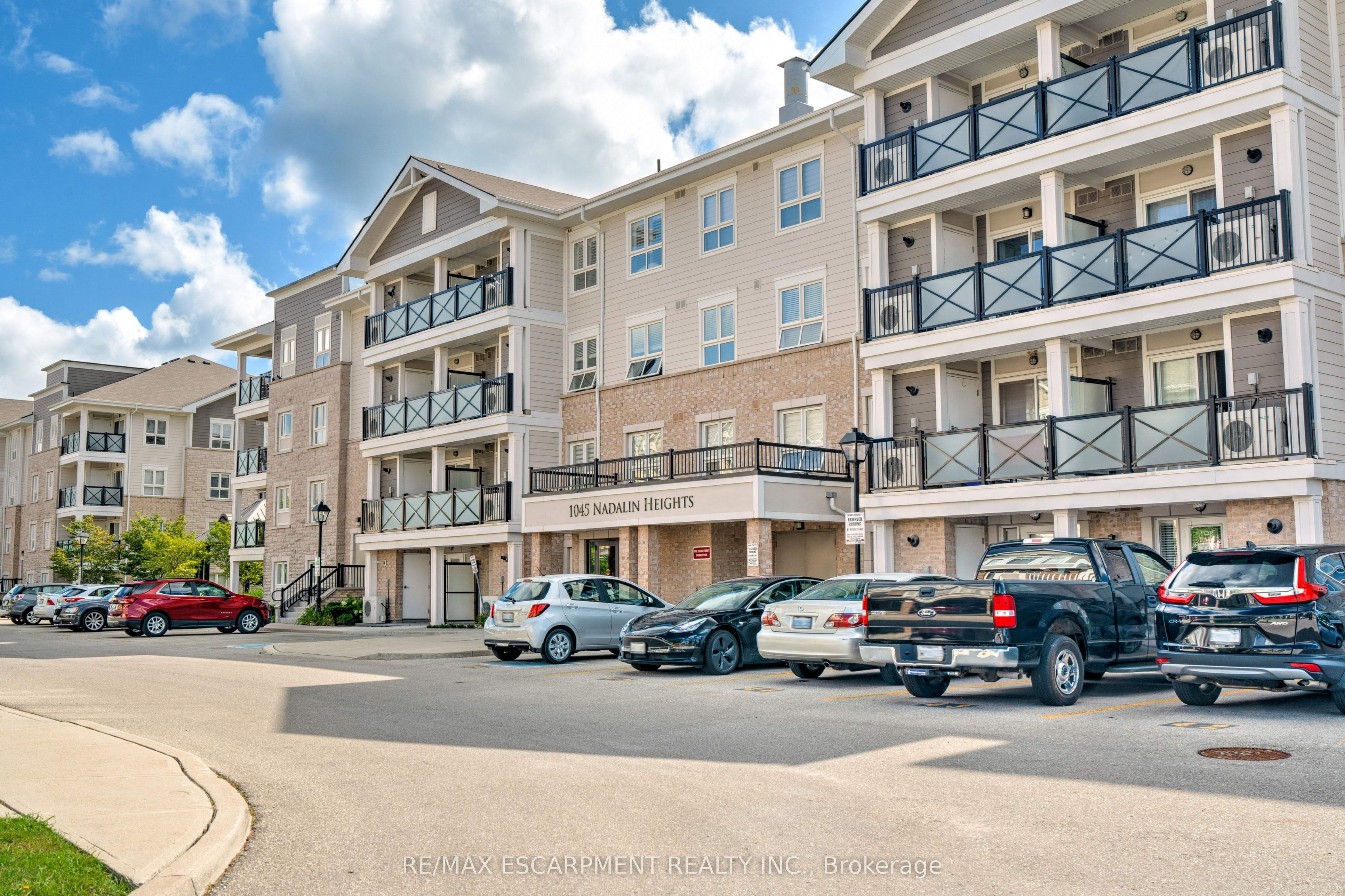 1045 Nadalin Heights 406, Milton, ON L9T 8R5