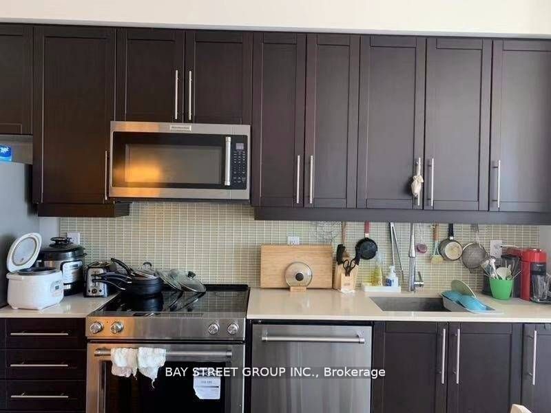 4011 Brickstone Mews 1501, Mississauga, ON L5B 0J7 photo 4