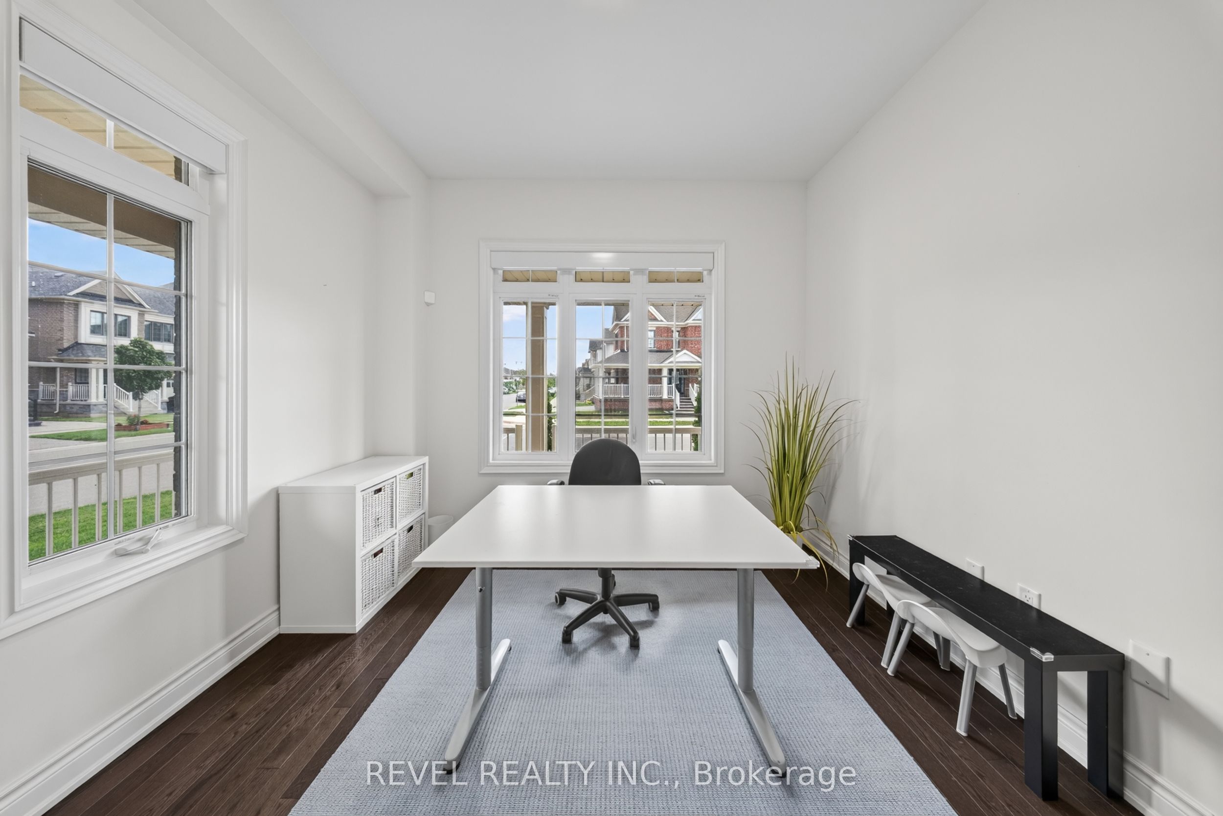 455 Ramsey Place, Milton, ON L9E 1J6 photo 4
