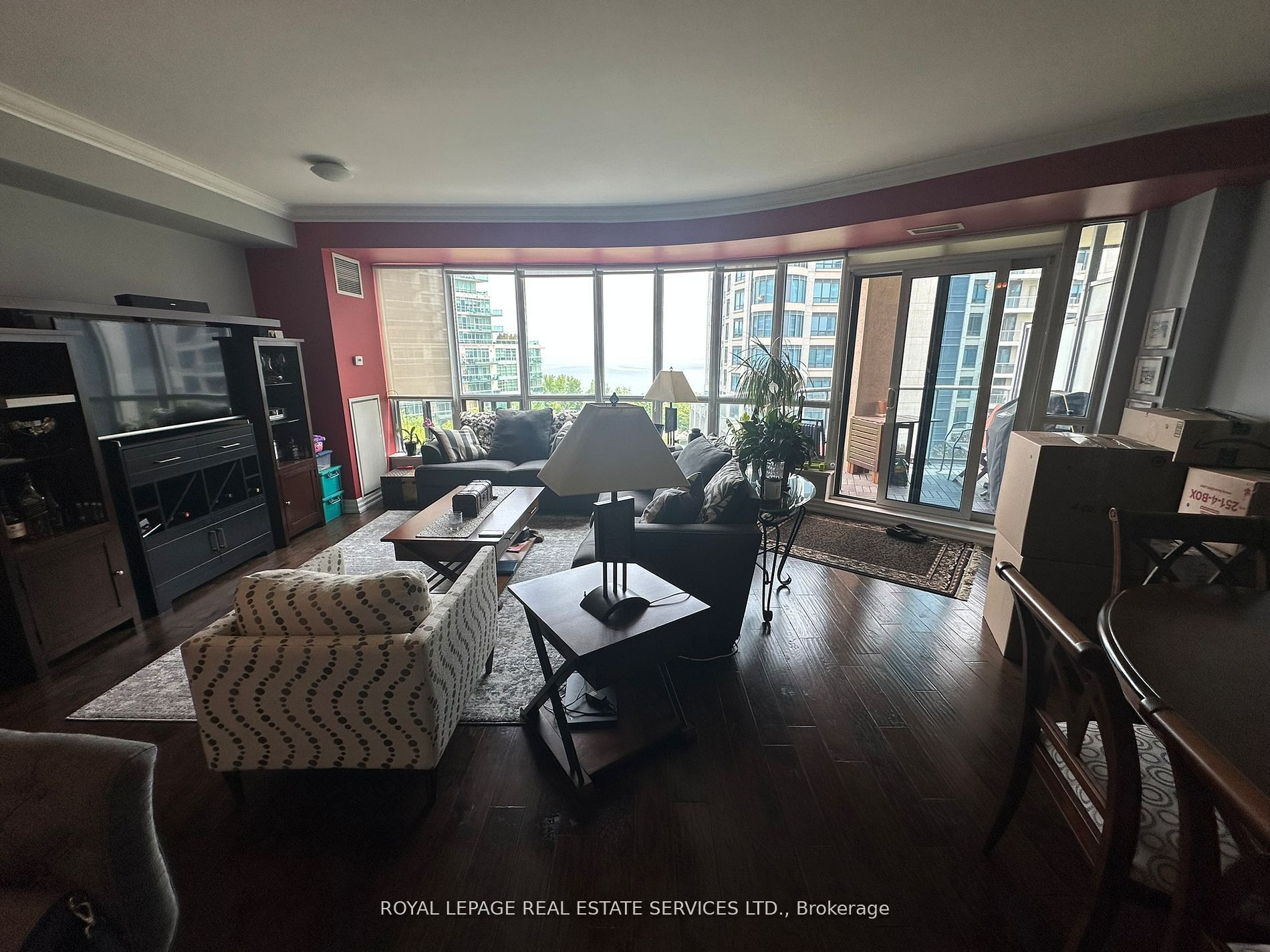 2083 W Lake Shore Boulevard 511, Toronto, ON M8V 4G2 photo 4