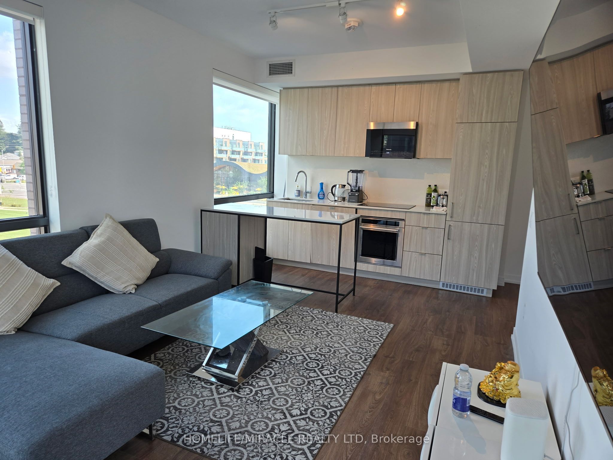 251 Masonry Way 206, Mississauga, ON L5H 0B3 photo 5