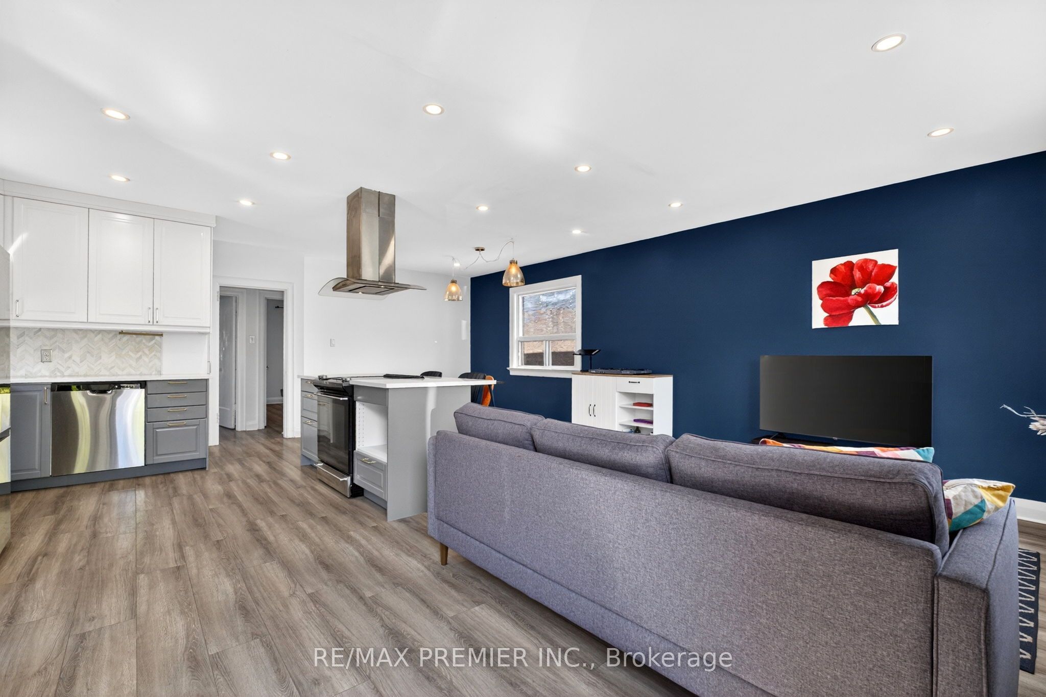 154 Fifth Street, Toronto, ON M8V 2C7 photo 5
