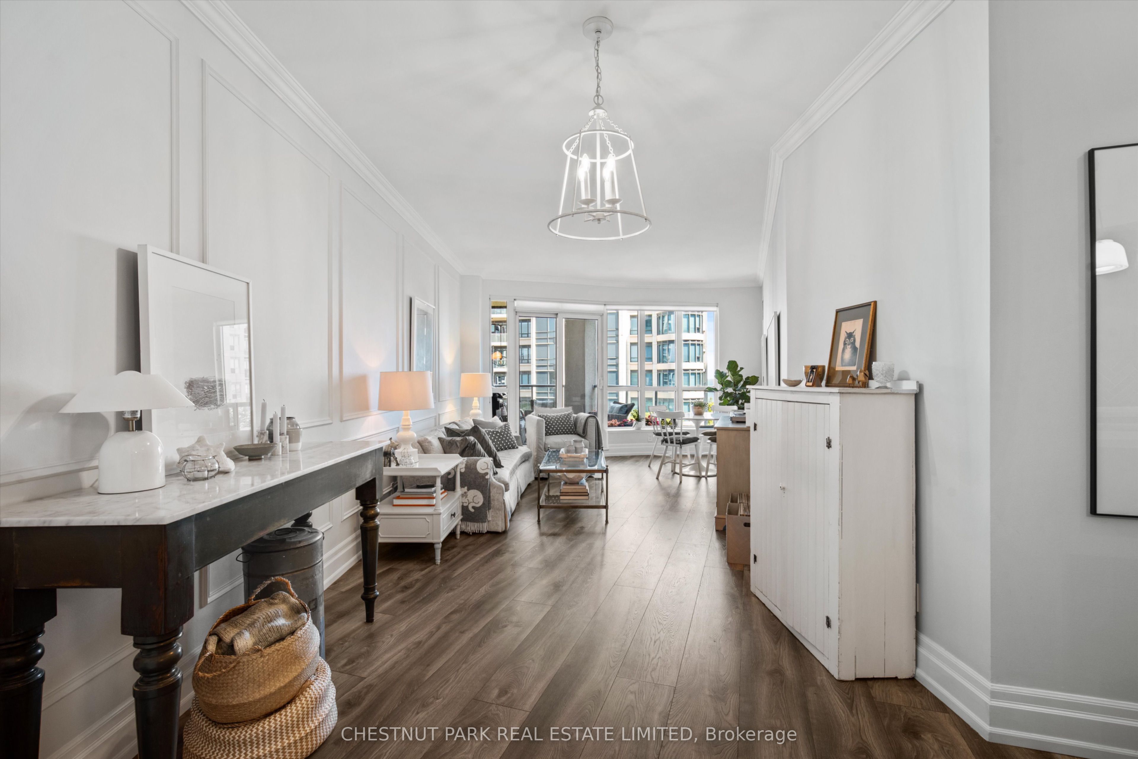 2087 Lake Shore Boulevard W 604, Toronto, ON M8V 4G3 photo 3