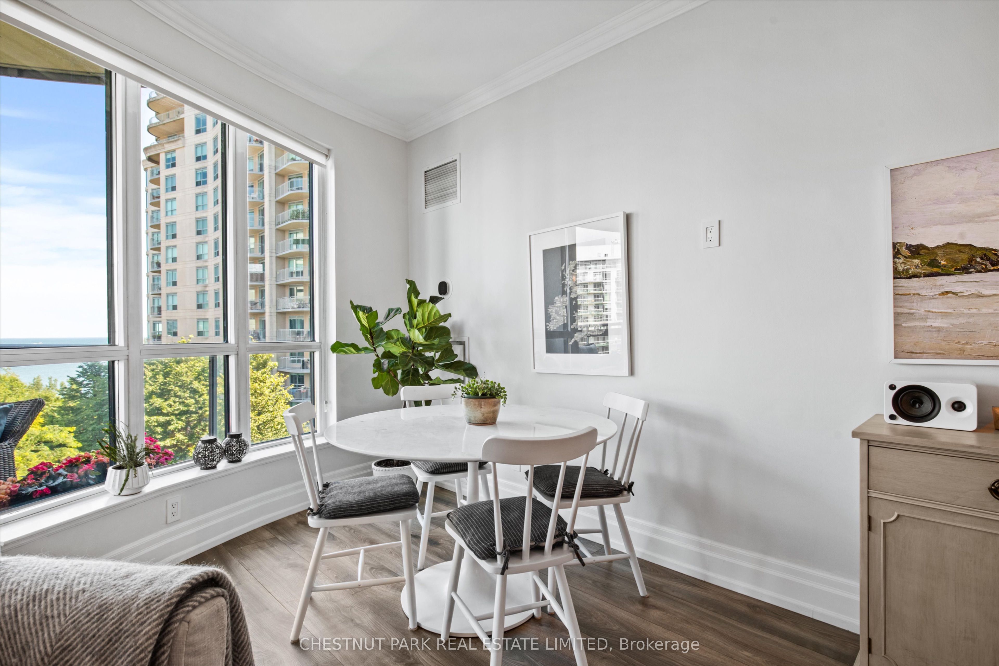 2087 Lake Shore Boulevard W 604, Toronto, ON M8V 4G3 photo 4