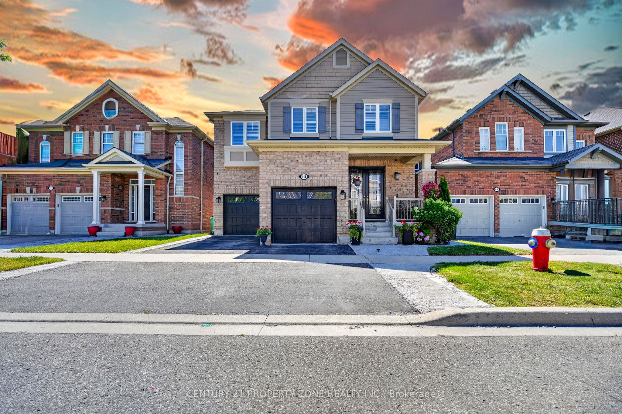 114 Mincing Trail, Brampton, ON L7A 4S8 photo 2