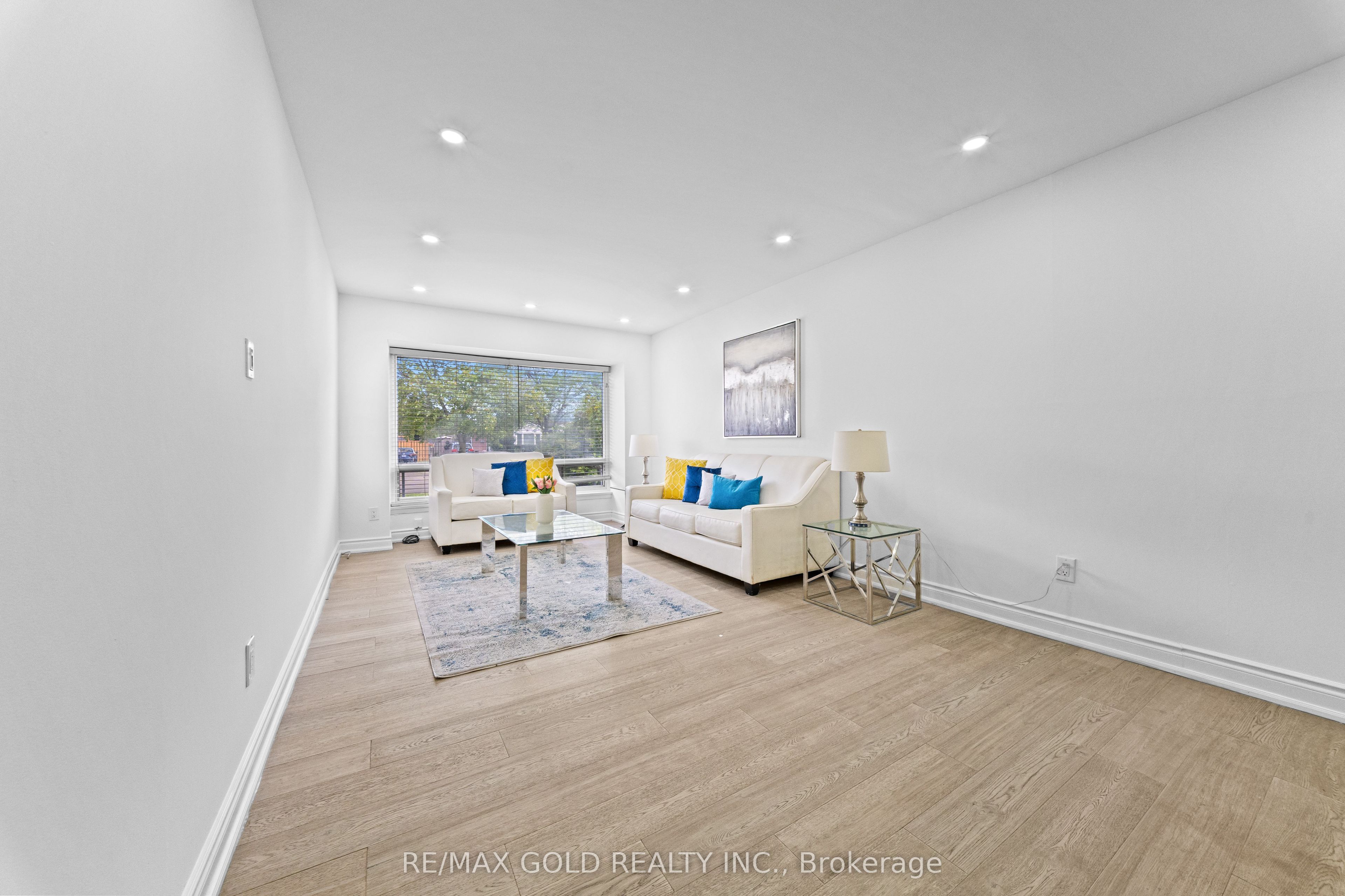 88 Goldcrest Road, Brampton, ON L6S 1G8 photo 2