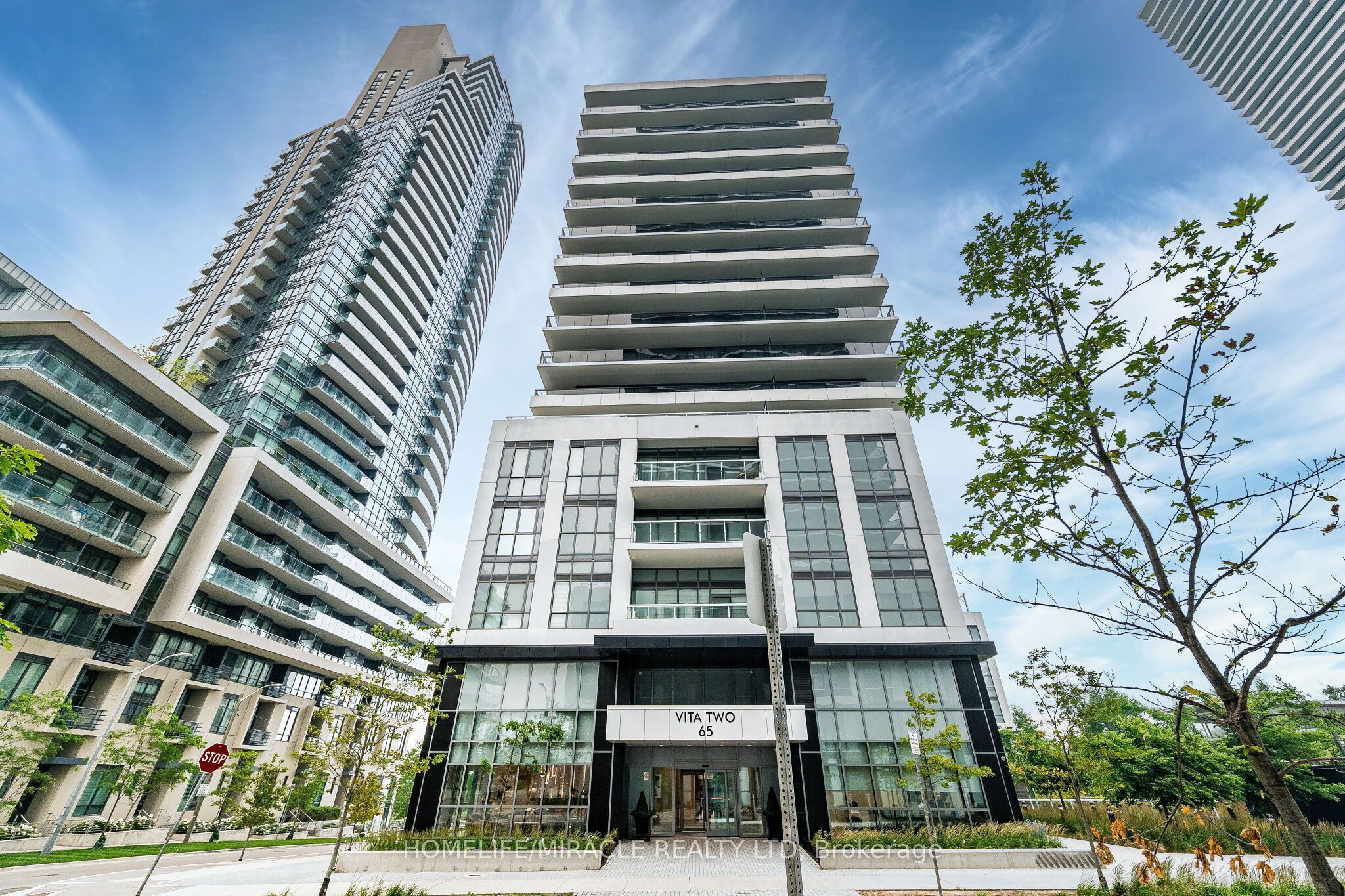 65 Annie Craig Drive 303, Toronto, ON M8V 0C4 photo 2