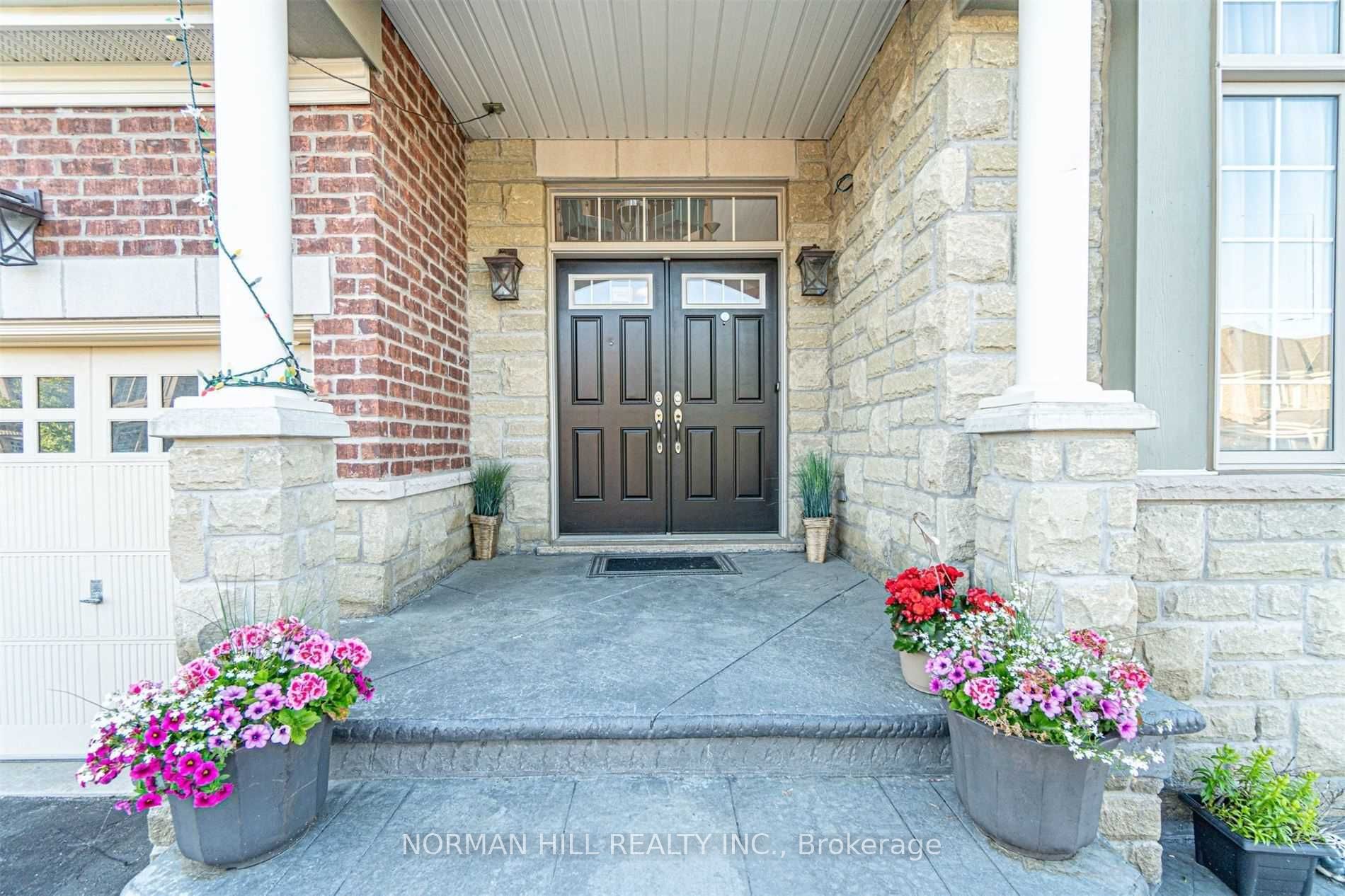 24 Rampart Drive, Brampton, ON L6P 2Z1 photo 2
