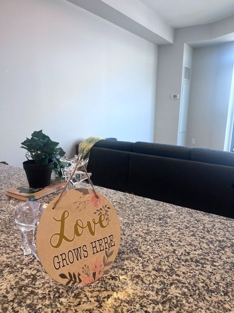 840 Queens Plate Drive 1107, Toronto, ON M9W 0E7 photo 5