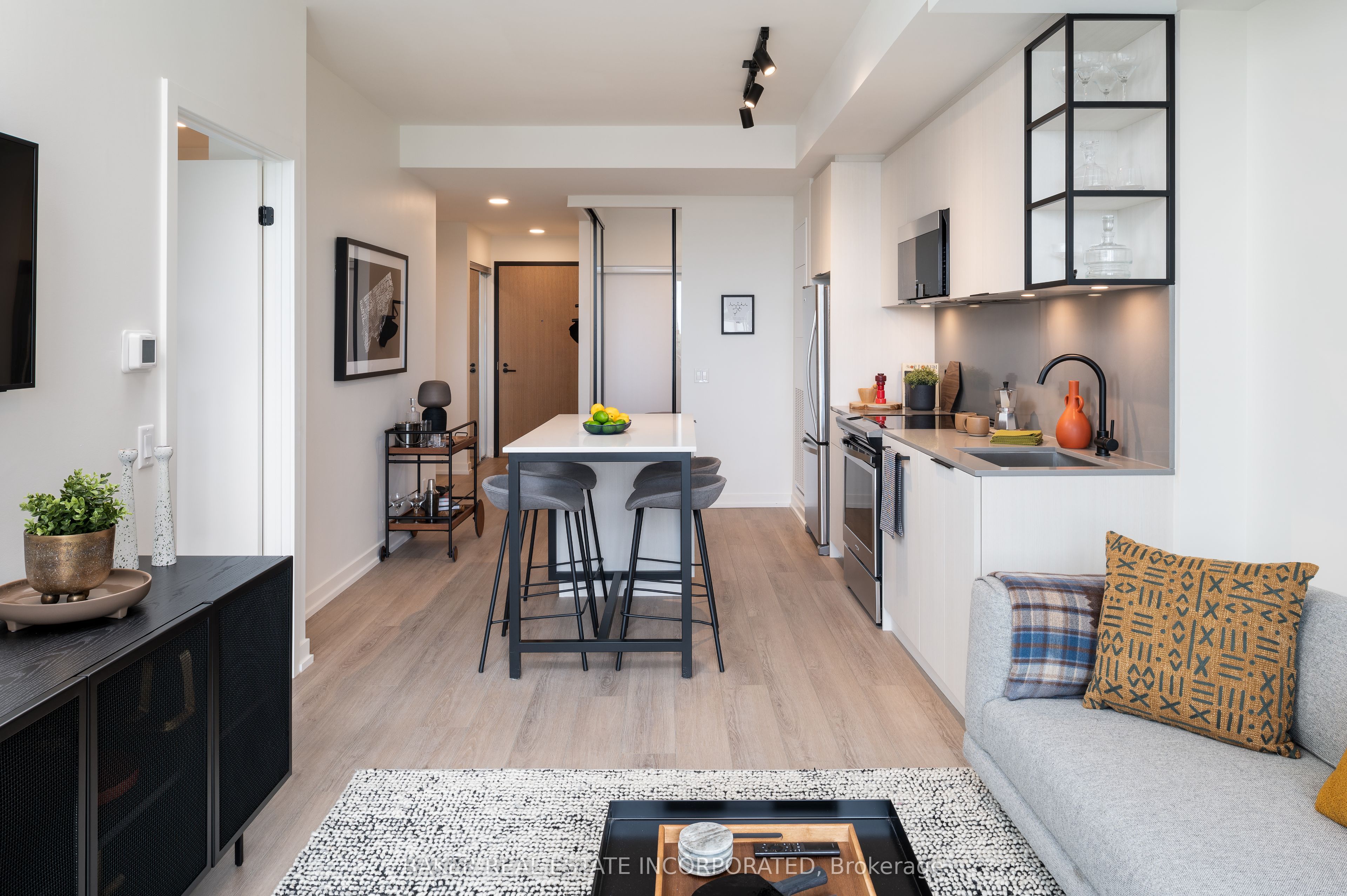740 Dupont Street 521, Toronto, ON M6G 0A9 photo 4