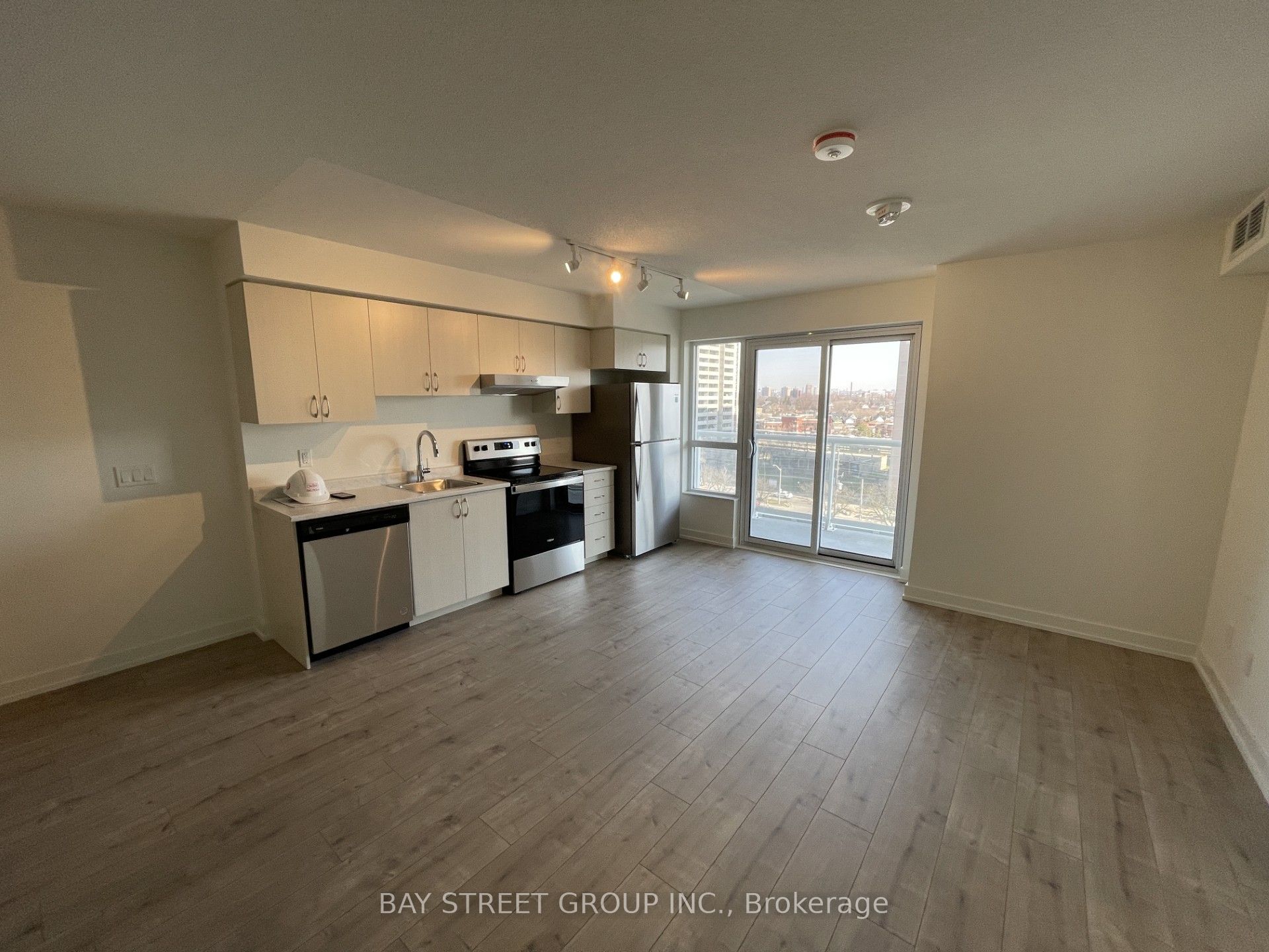 10 Wilby Crescent 809, Toronto, ON M9N 1E5 photo 5