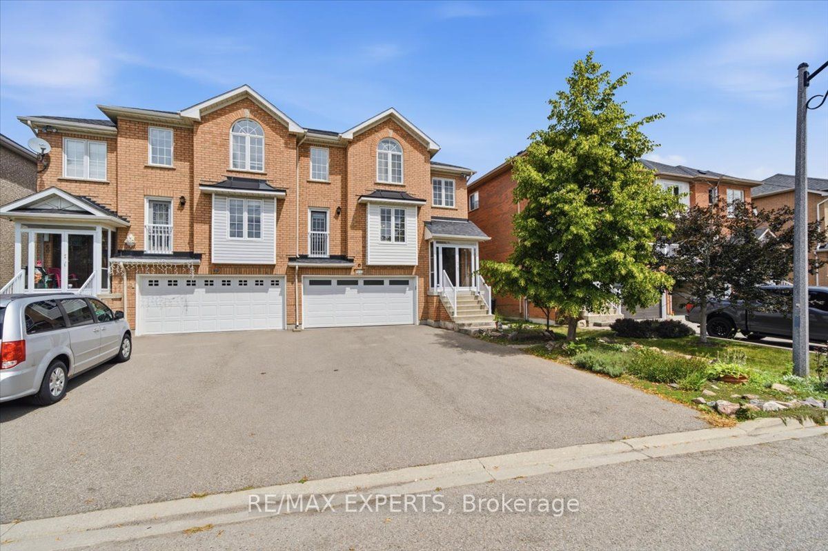 64 Knoll Haven Circle, Caledon, ON L7E 2V5 photo 2