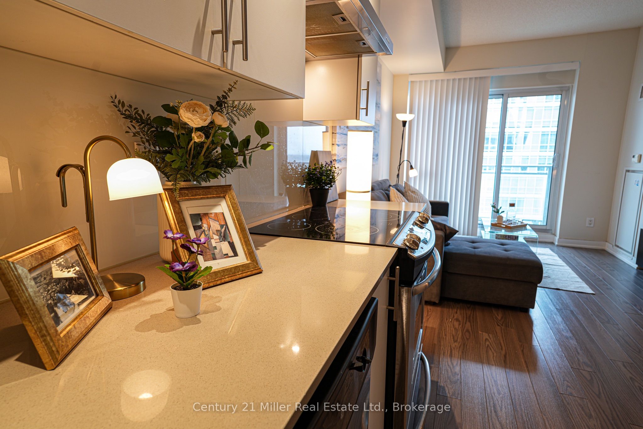 165 Legion Road N 1634, Toronto, ON M8Y 0B3 photo 5