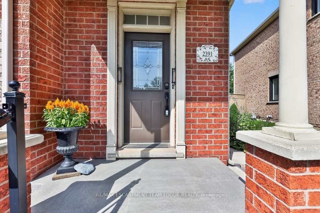 2391 DALEBROOK Drive, Oakville, ON L6H 6K4 photo 5
