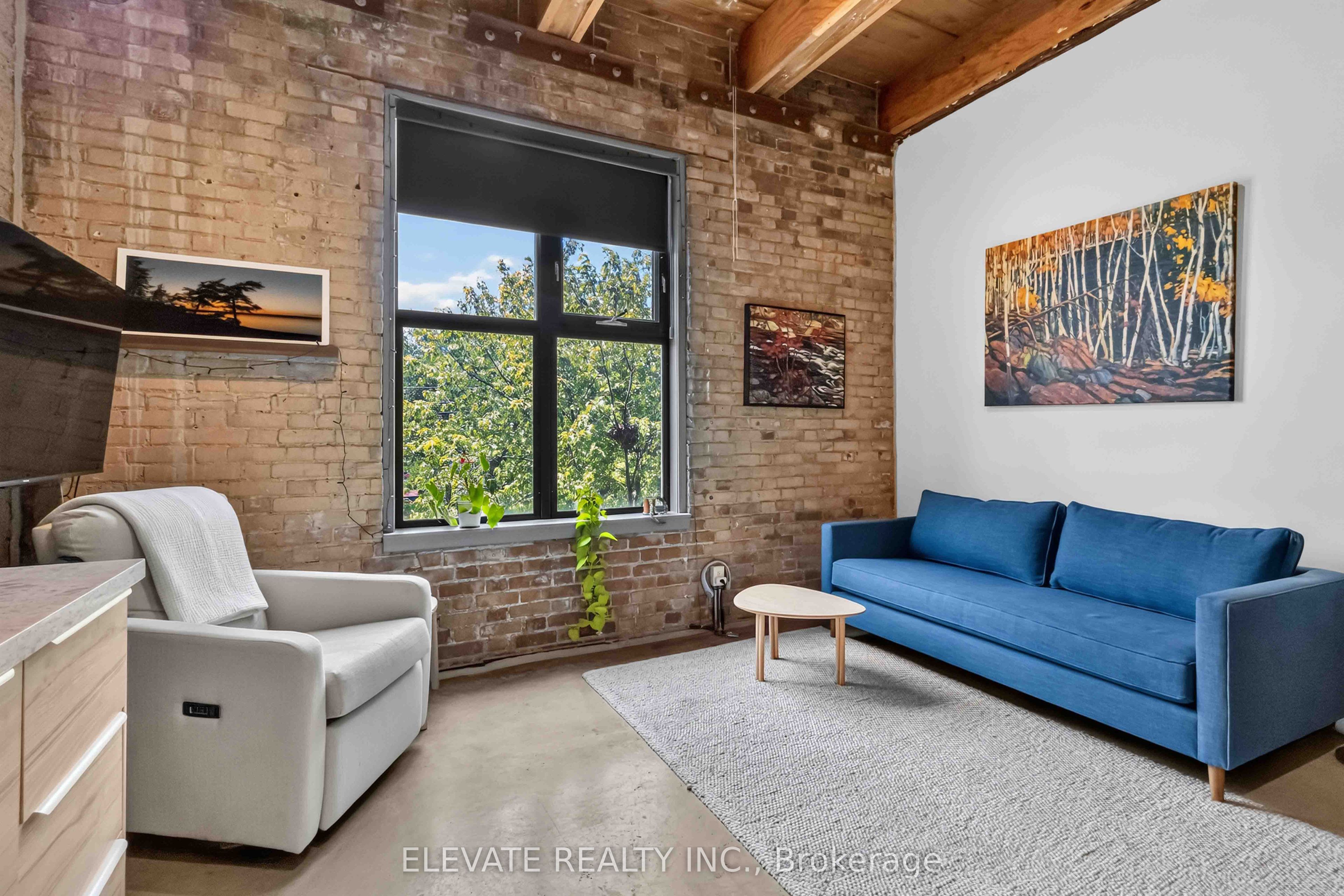 363 Sorauren Avenue 312, Toronto, ON M6R 3C1 photo 2