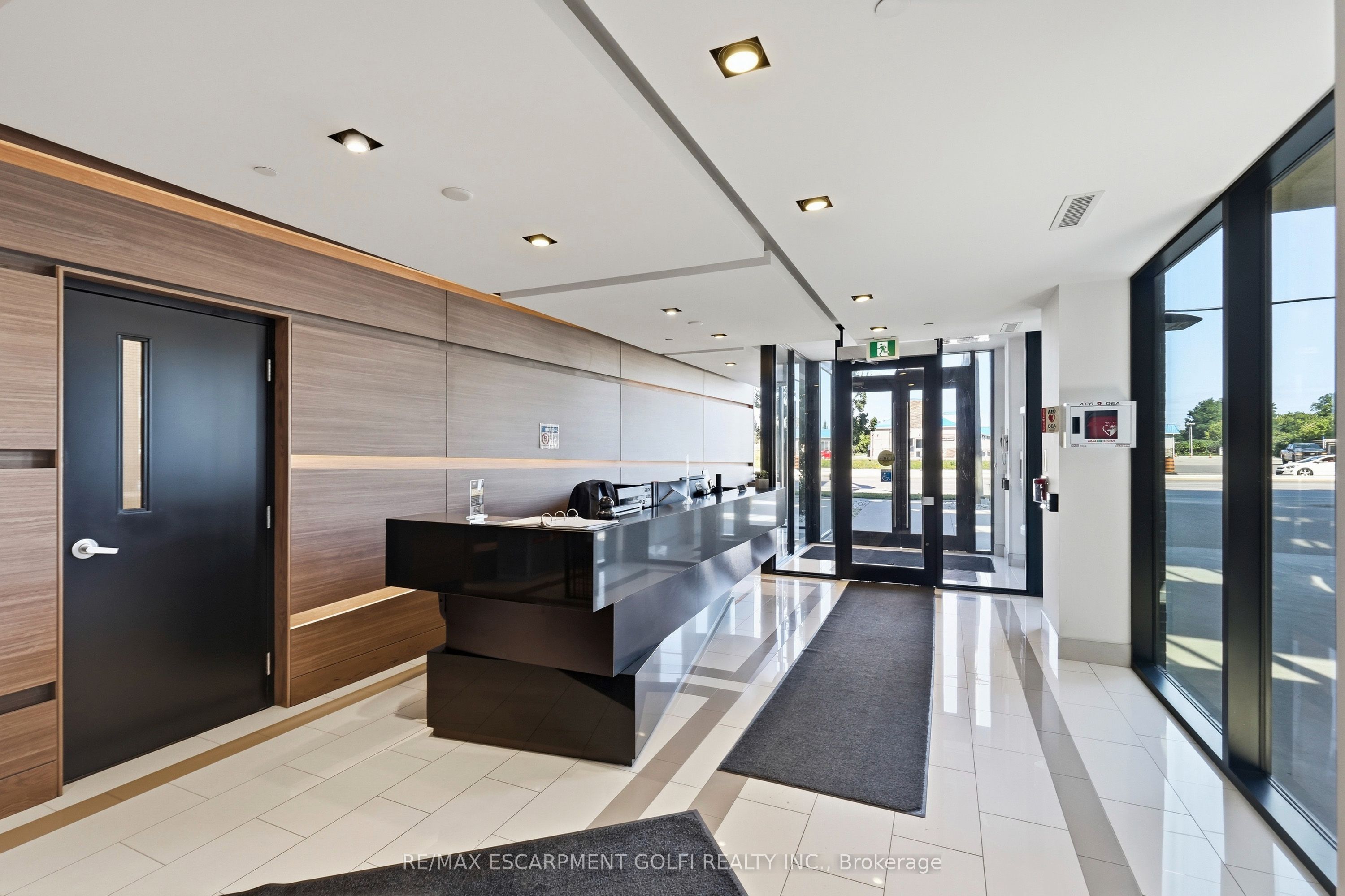 5230 Dundas Street A524, Burlington, ON L7L 0J5 photo 4