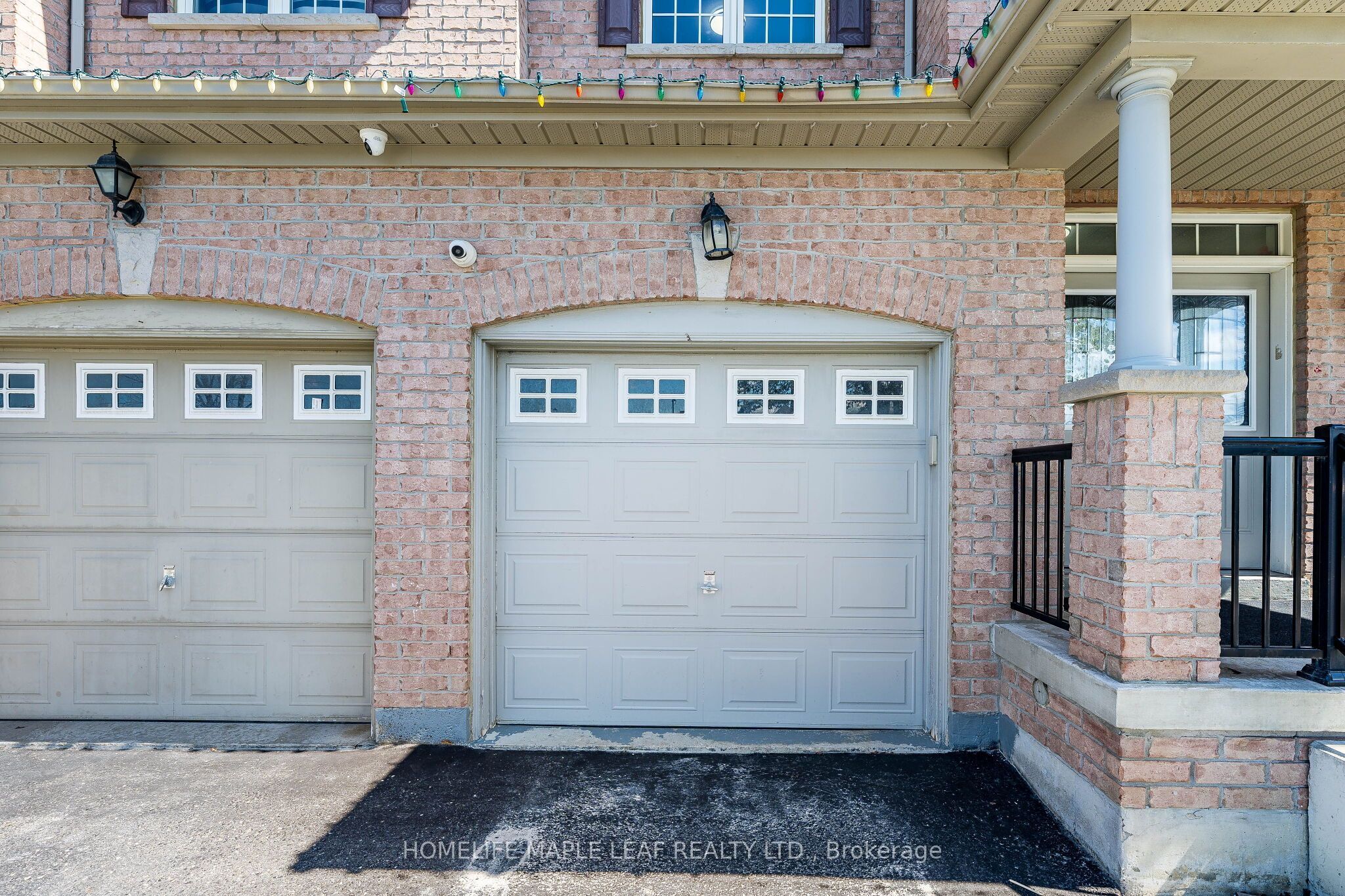 29 Gower Crescent, Brampton, ON L6R 0Y1 photo 5