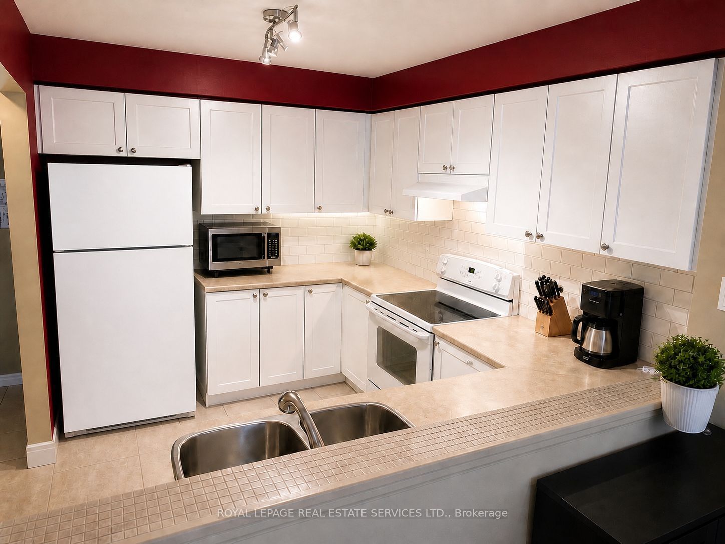 2920 Headon Forest Drive 35, Burlington, ON L7M 4H1 photo 5