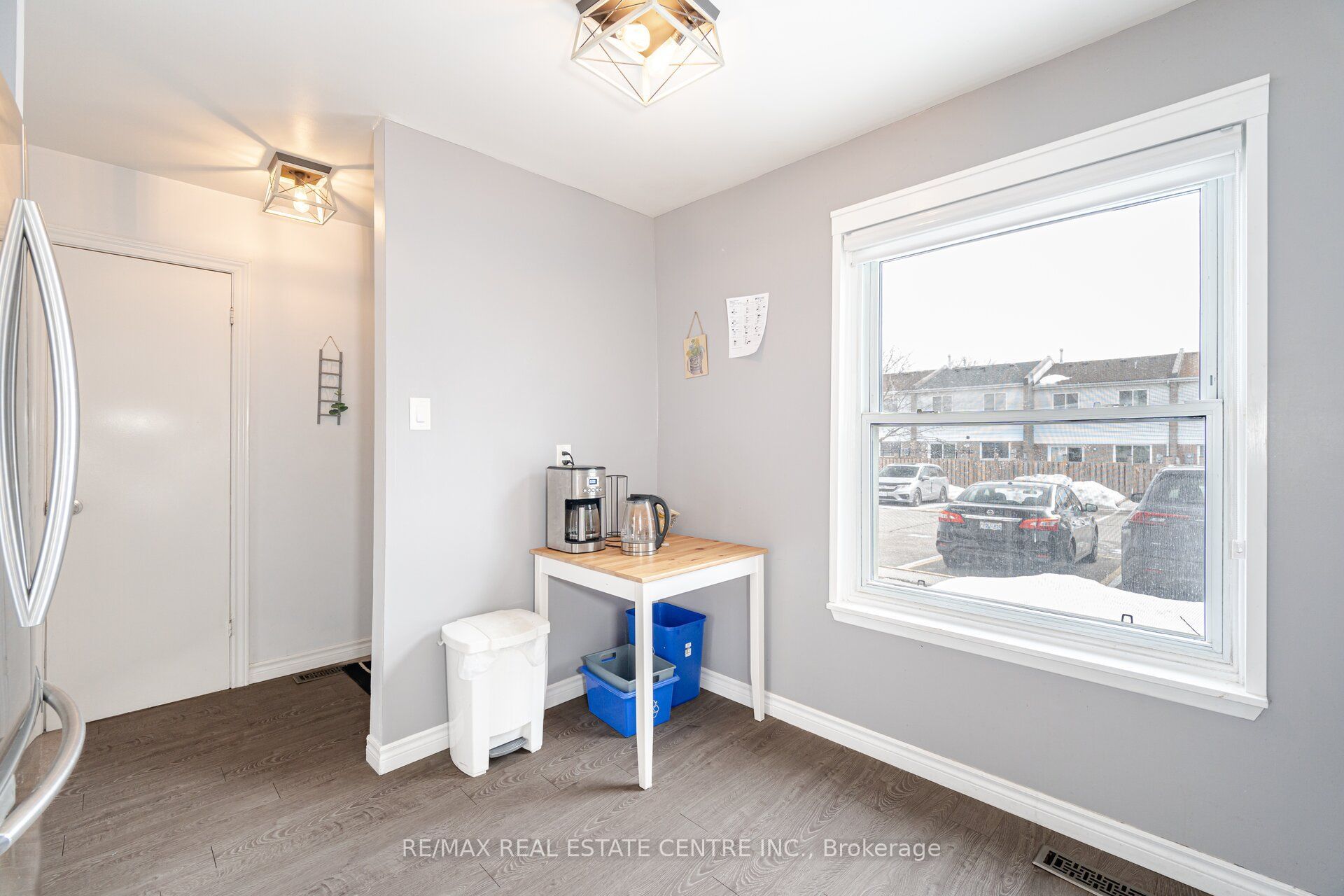 1020 Central Park Drive 47, Brampton, ON L6S 3J5 photo 5