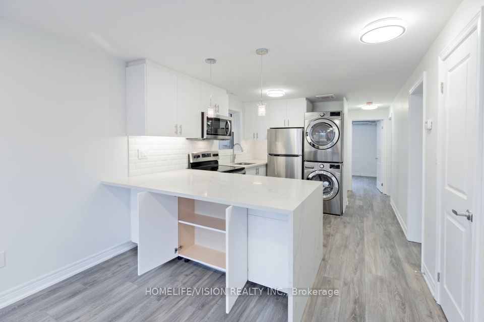 391 Royal York Road, Toronto, ON M8Y 2R4 photo 3