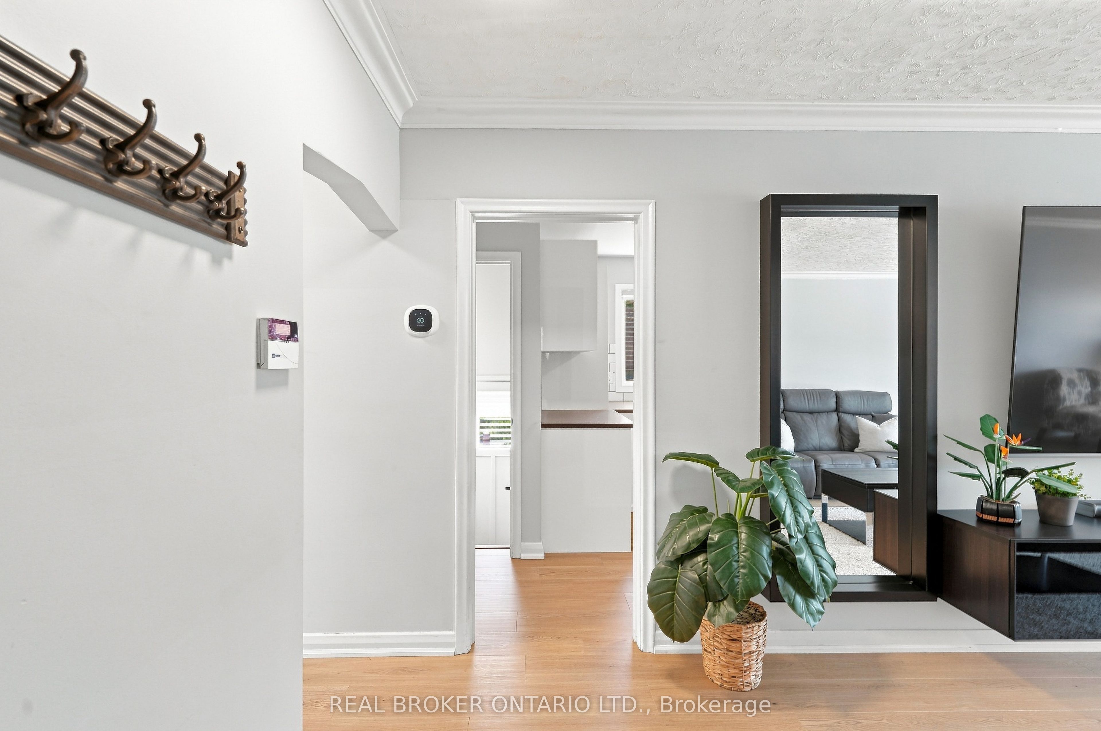 7 Allison Drive, Toronto, ON M8Z 3Z9 photo 3