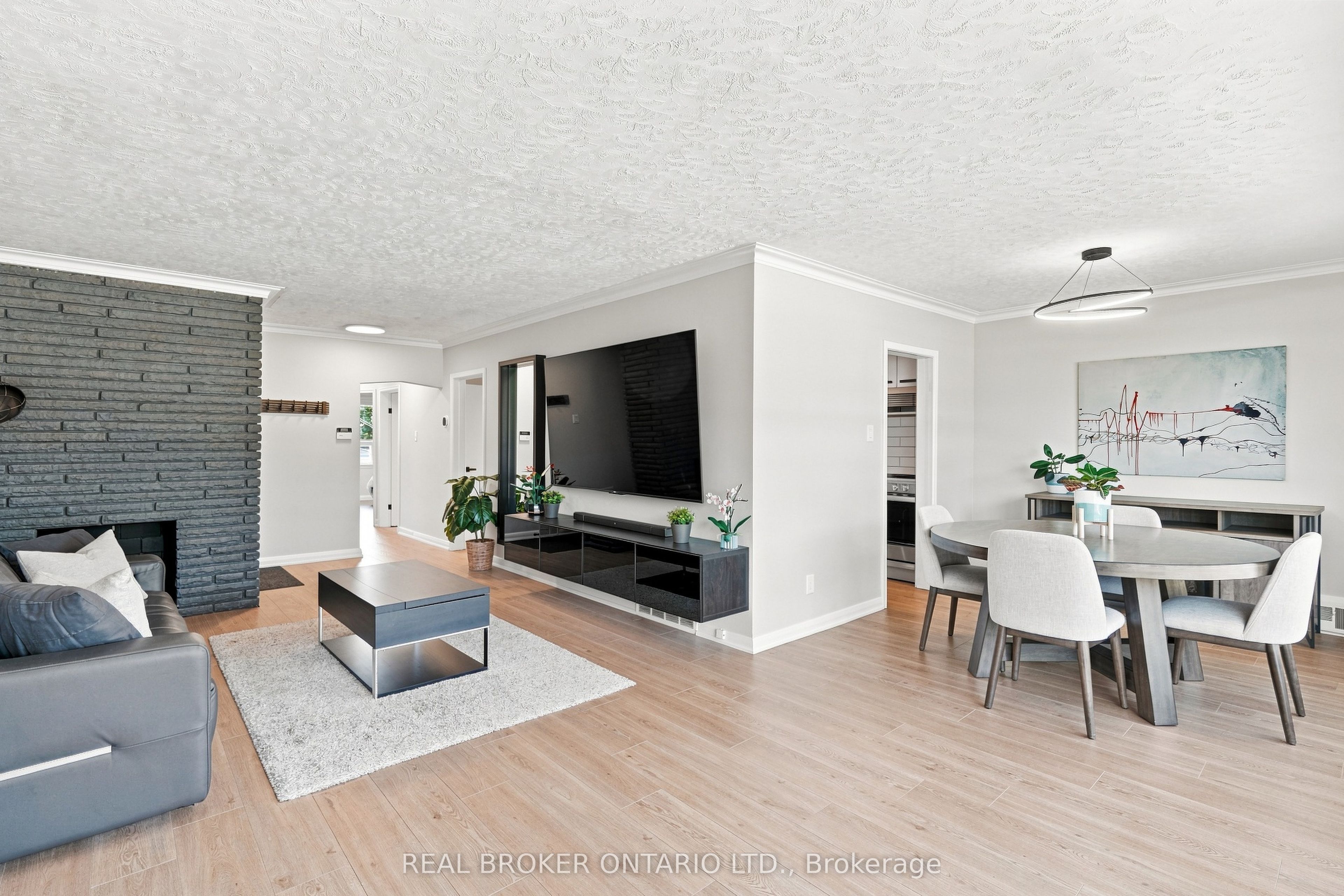 7 Allison Drive, Toronto, ON M8Z 3Z9 photo 5