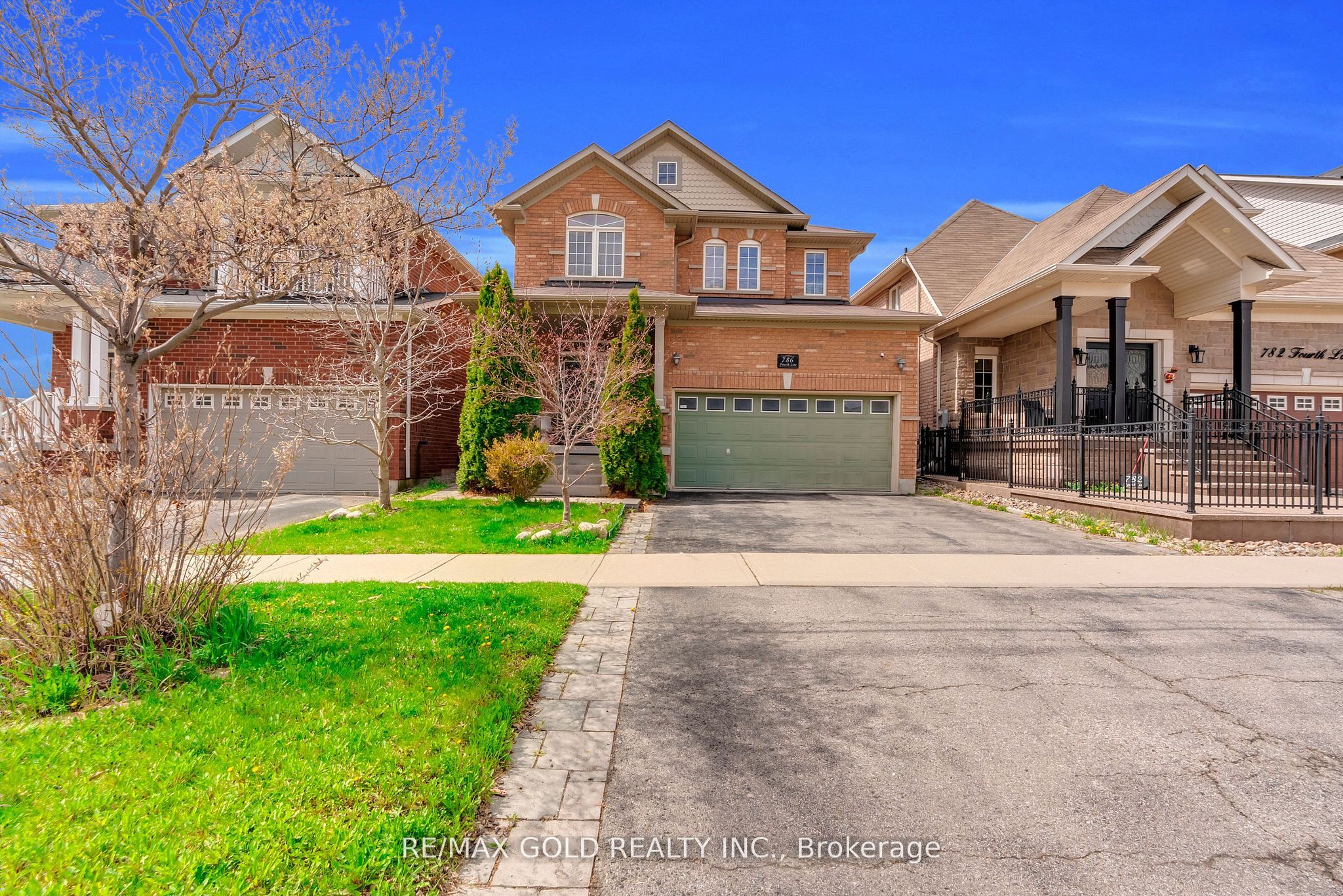 786 Fourth Line, Milton, ON L9T 7E4 photo 2