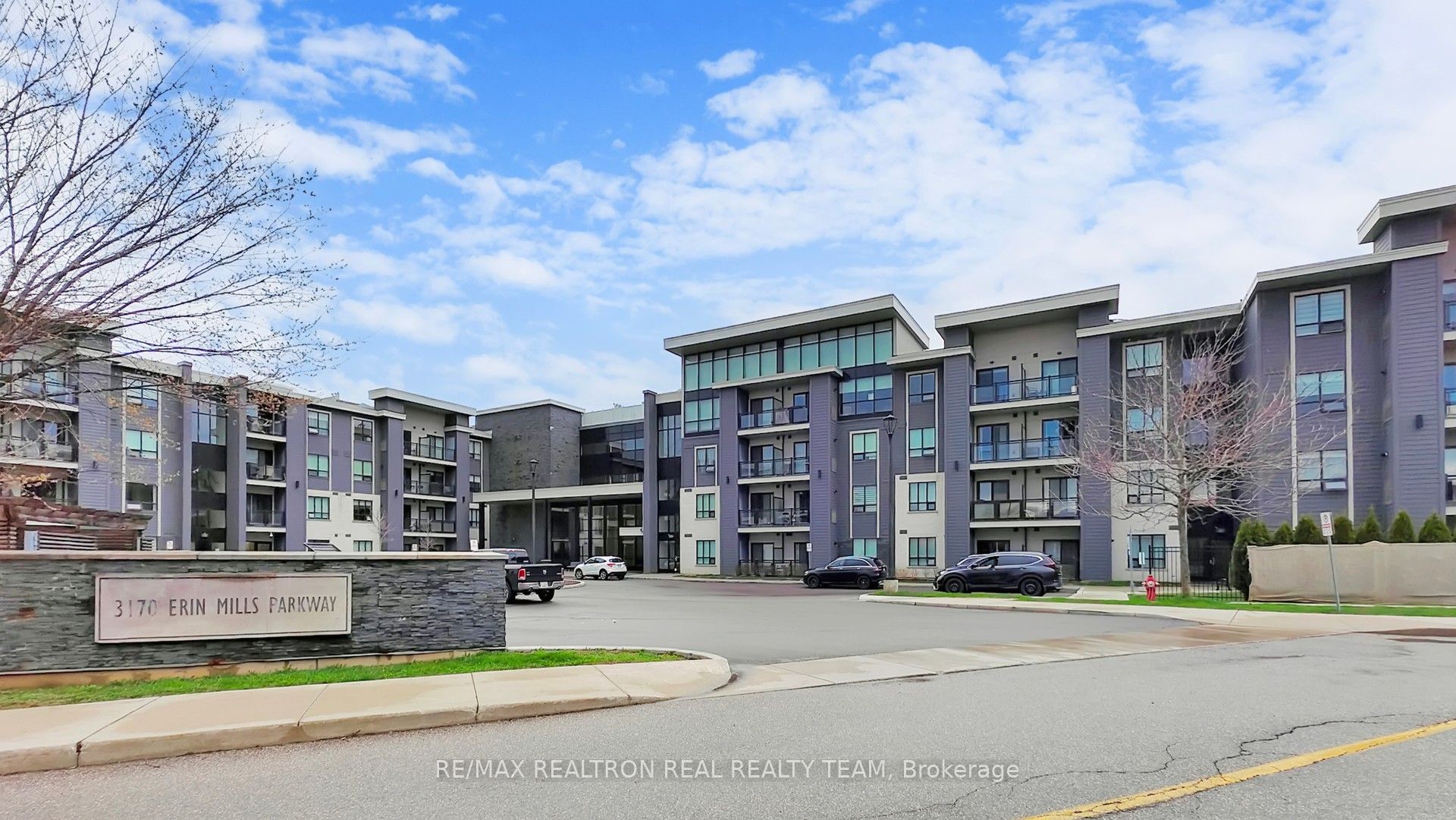 3170 Erin Mills Parkway 332, Mississauga, ON L5L 0B6