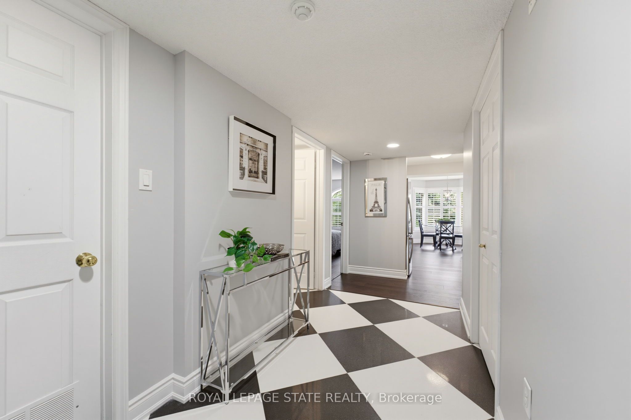 216D Plains Road West Road W 309, Burlington, ON L7T 4K8 photo 3