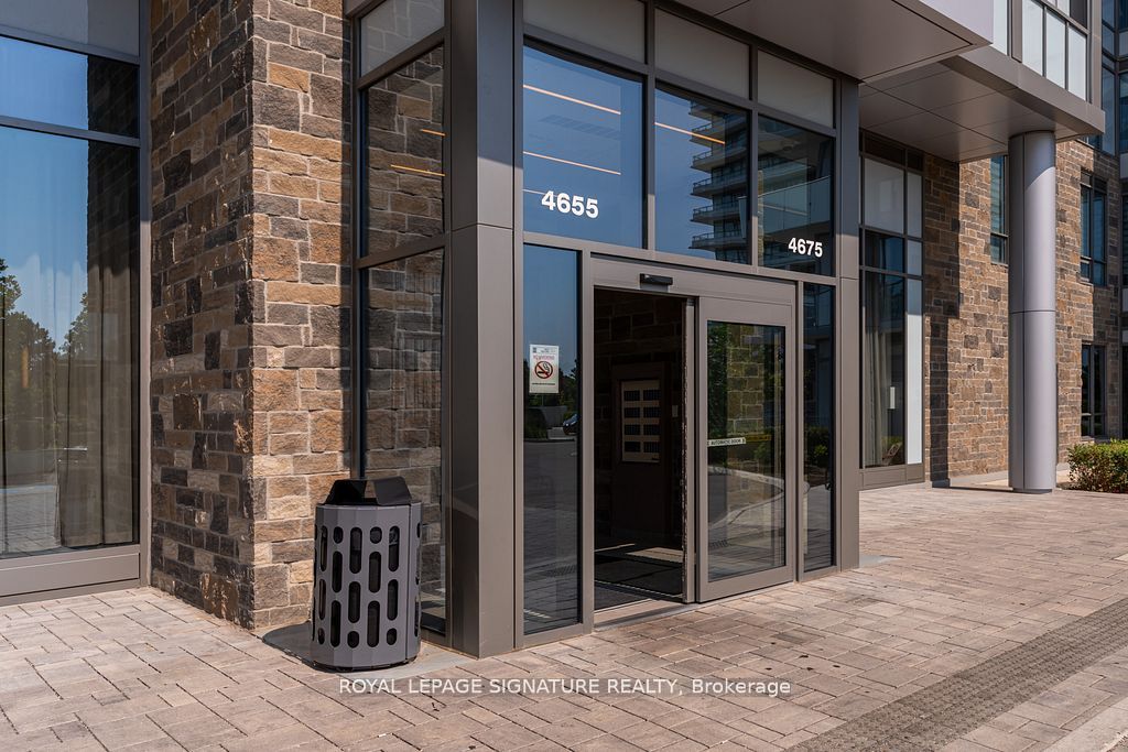 4655 Metcalfe Avenue 1901B, Mississauga, ON L5M 0Z7 photo 3