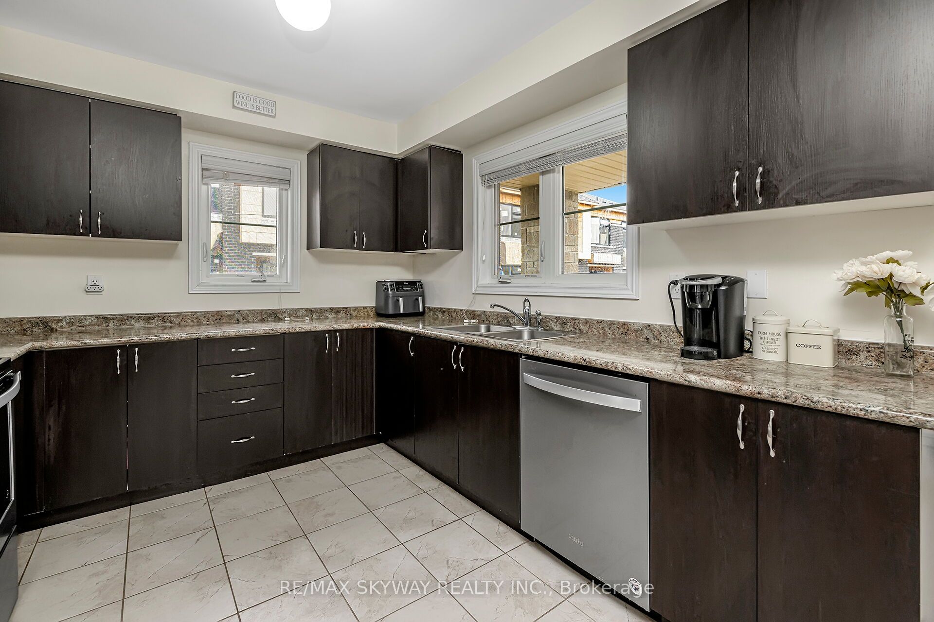 200 Veterans Drive 10, Brampton, ON L7A 4S6 photo 5