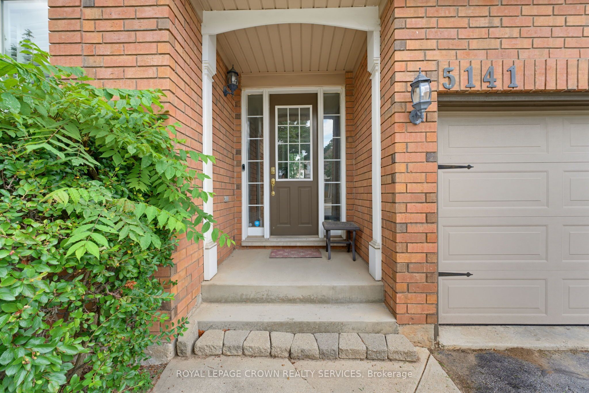 5141 Blue Spruce Avenue, Burlington, ON L7L 6G7 photo 4