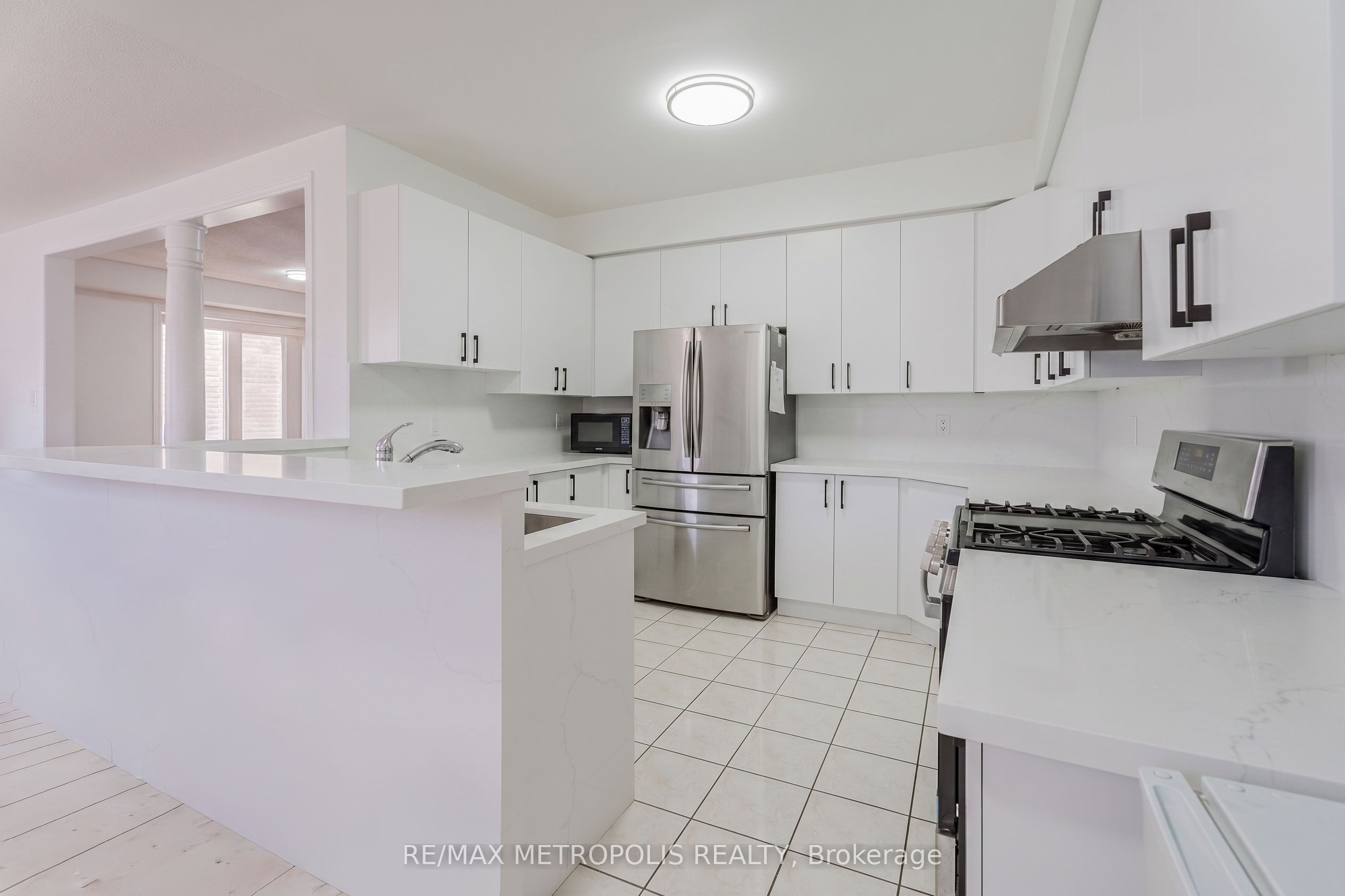 52 Gore Valley Trail, Brampton, ON L6P 2G9 photo 5