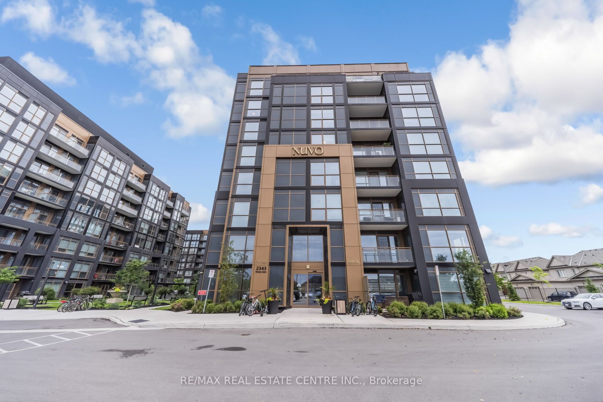 2343 Khalsa Gate 611, Oakville, ON L6M 5R6