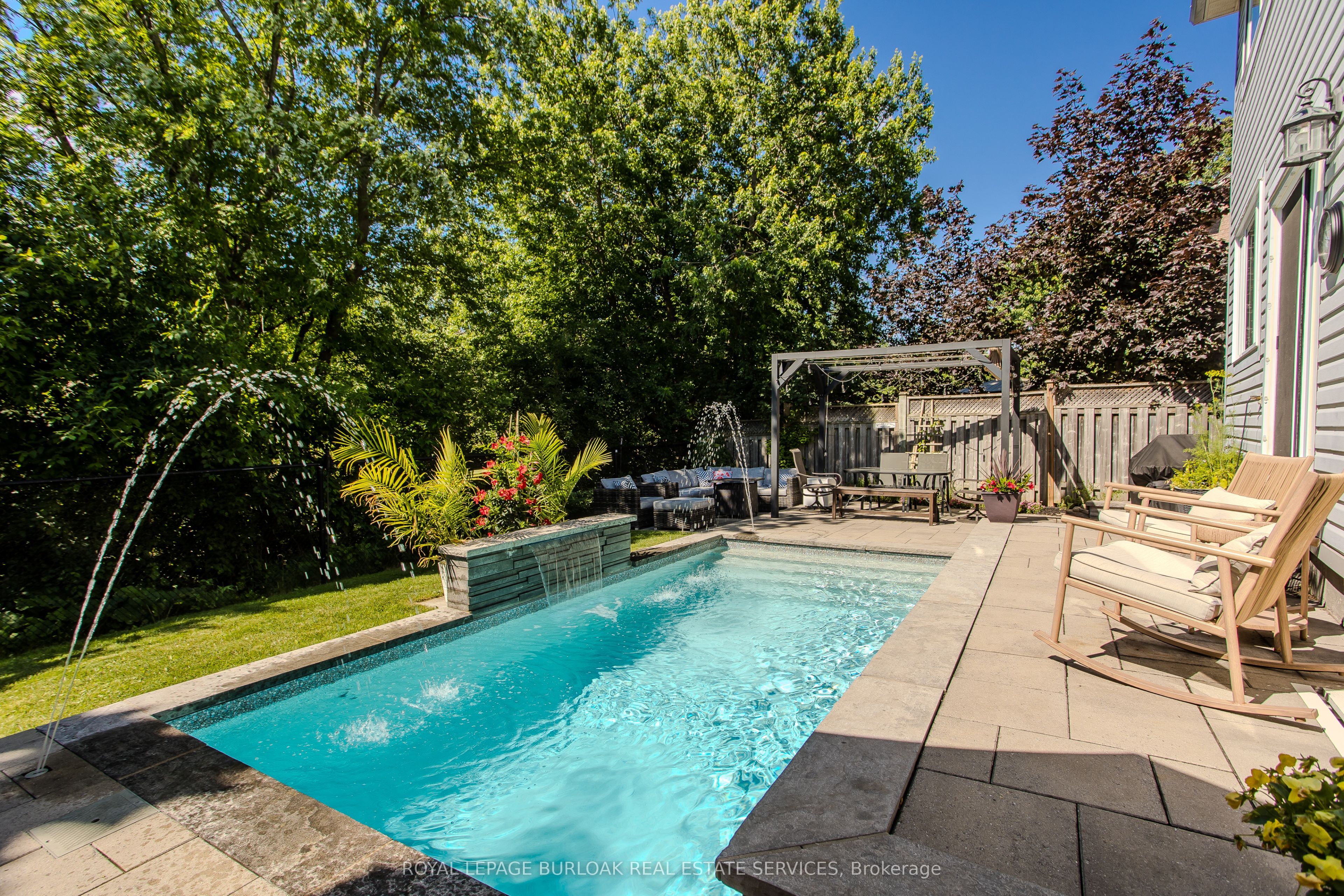 5174 Ravine Crescent, Burlington, ON L7L 6N2 photo 3