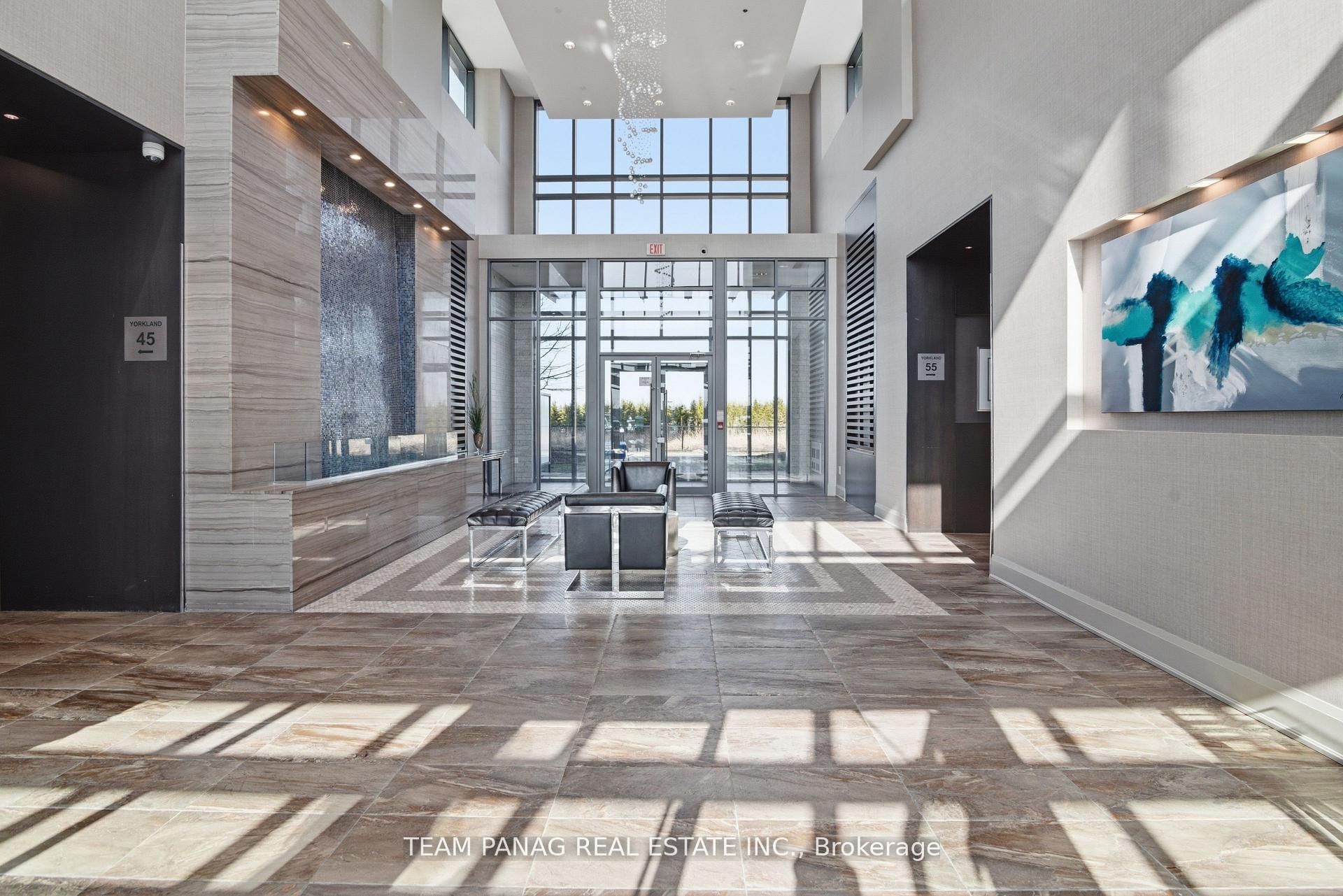 45 Yorkland Boulevard 209, Brampton, ON L6P 4B4