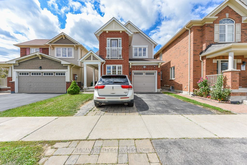 22 ROBERT PARKINSON Drive W, Brampton, ON L7A 0Y3 photo 2