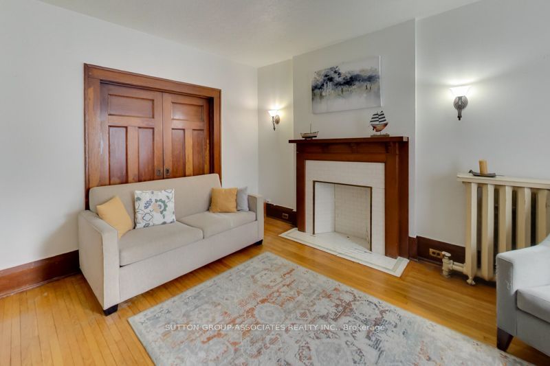 131 Lauder Avenue, Toronto, ON M6H 3E4 photo 4